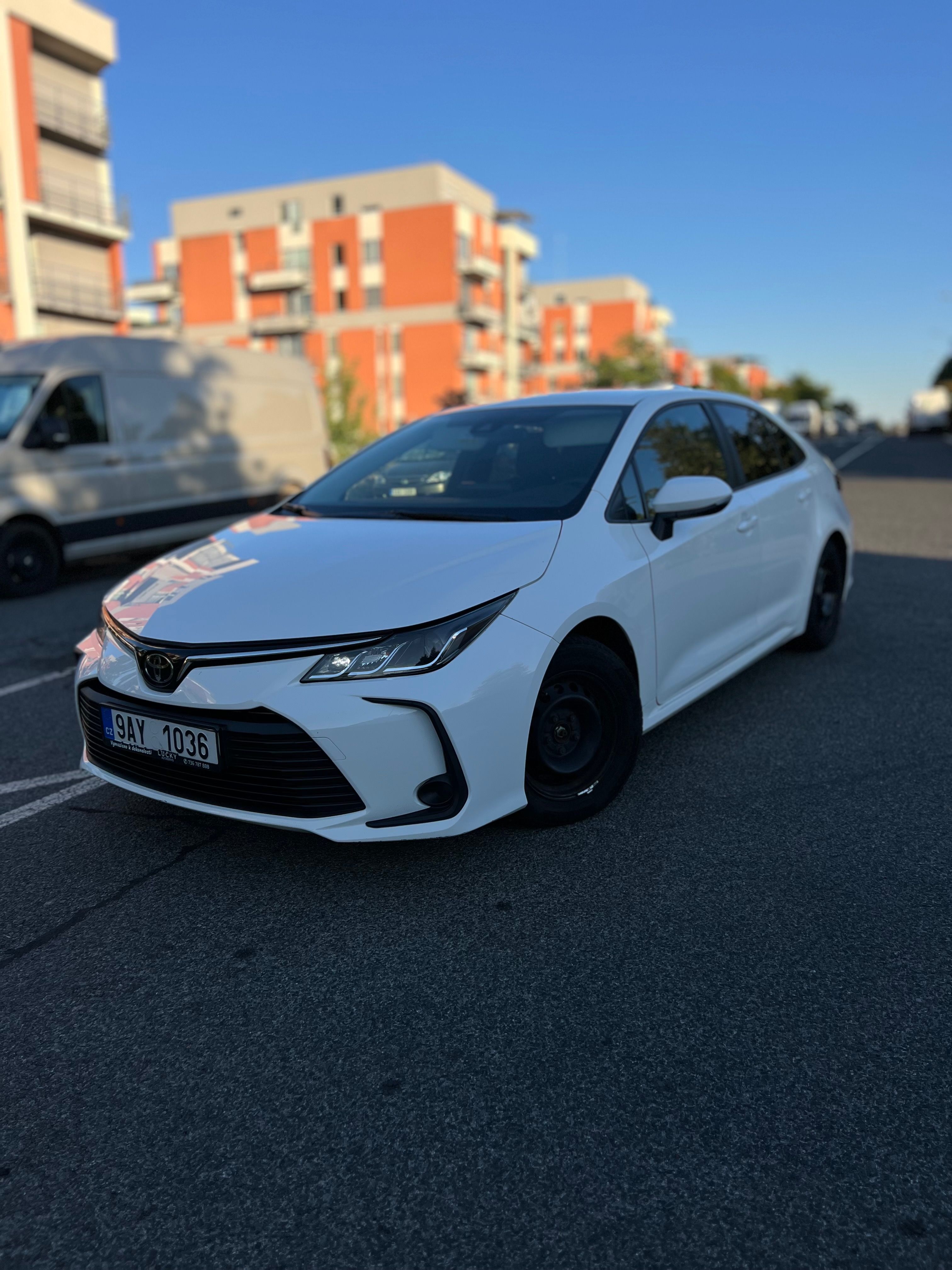 Toyota Corolla, 1.5+LPG/DPH/2majitel/CZ/EURO6d - fotka 4