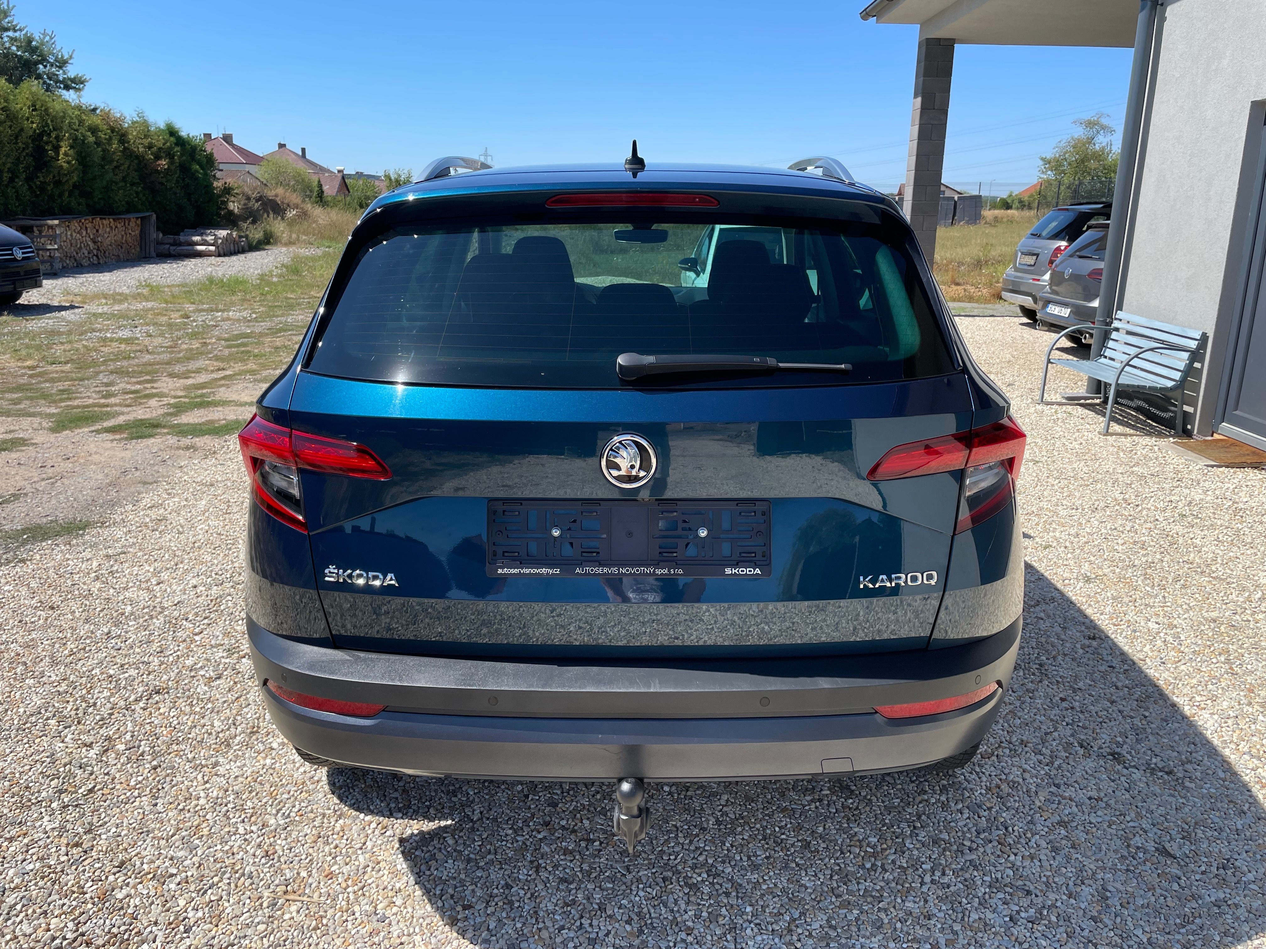 Škoda Karoq, 1,5 150PS SOLEIL TOP STAV - fotka 4
