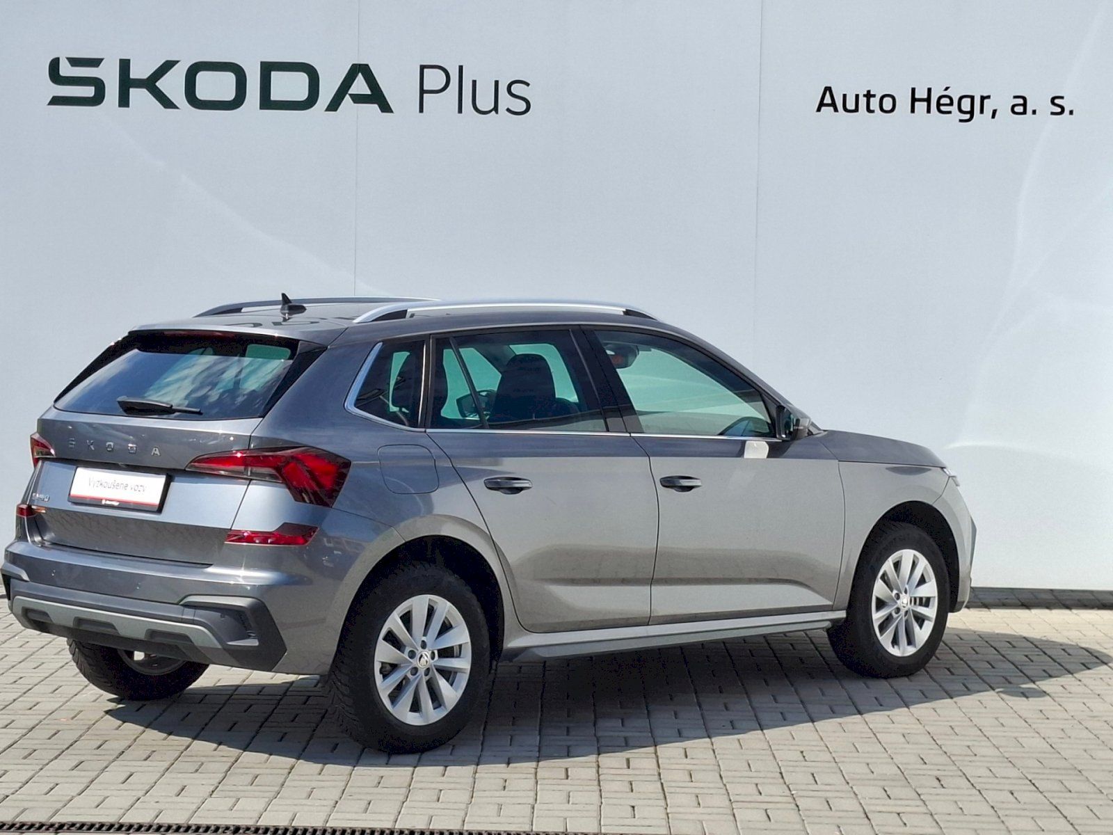 Škoda Kamiq, 1.0 TSI 85kW Top Selection DSG - fotka 2