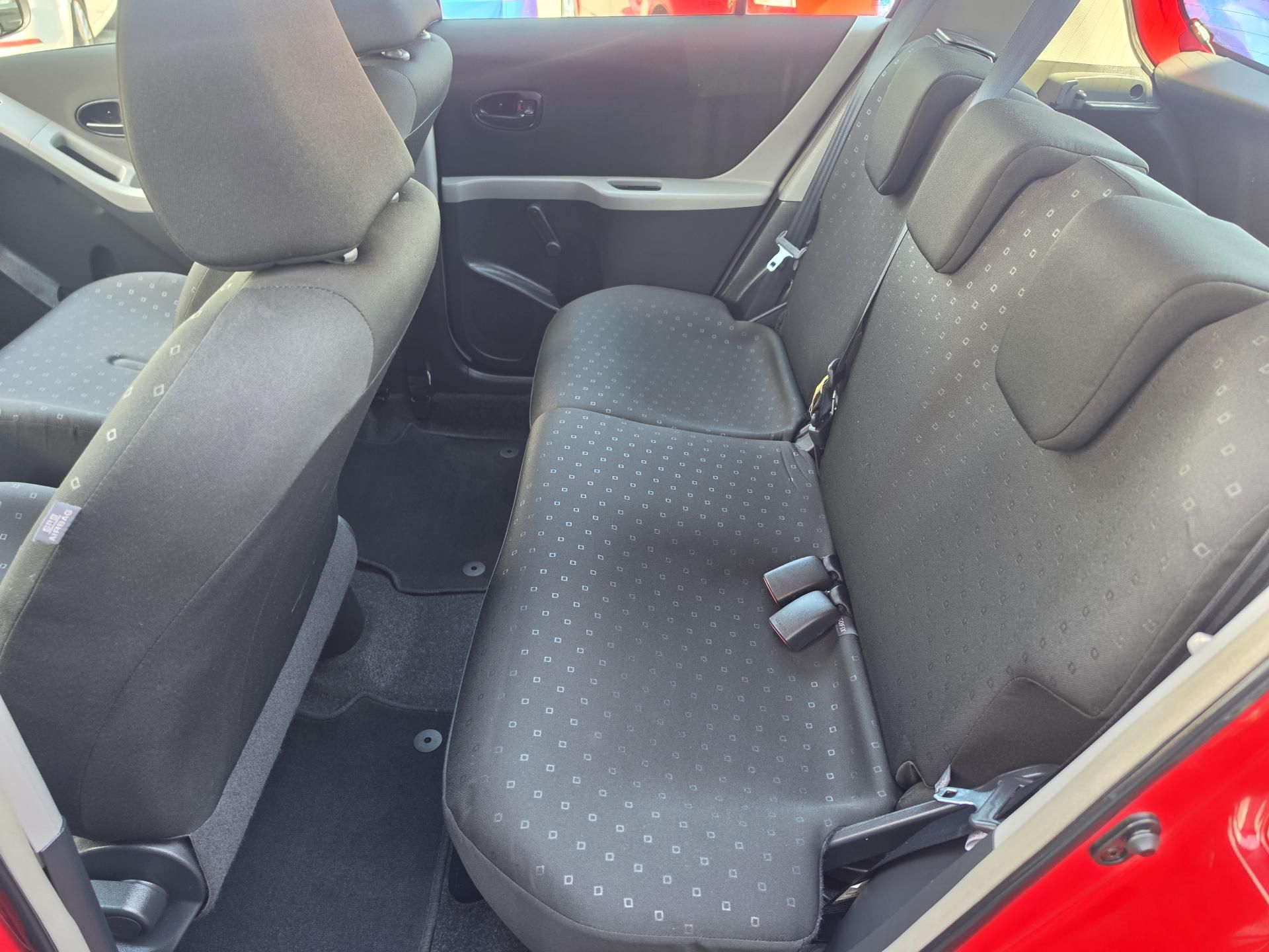 Toyota Yaris, 1.3 VVTI TZ Klimatizace - fotka 6