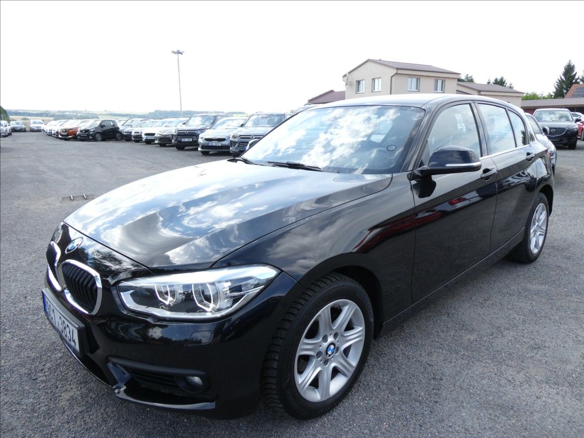 BMW Řada 1, 1,5 116i 80kW koupeno v ČR - fotka 3