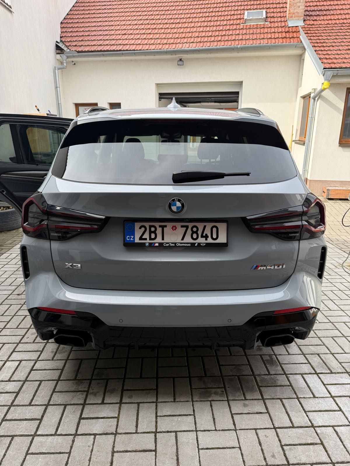 BMW X3, M40i top stav, 1.majitel - fotka 6