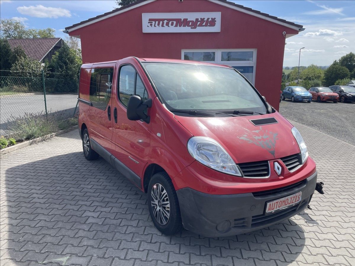 Renault Trafic, 2,0 DCi 6 MÍST ČR M1 TZ NOVÁ S