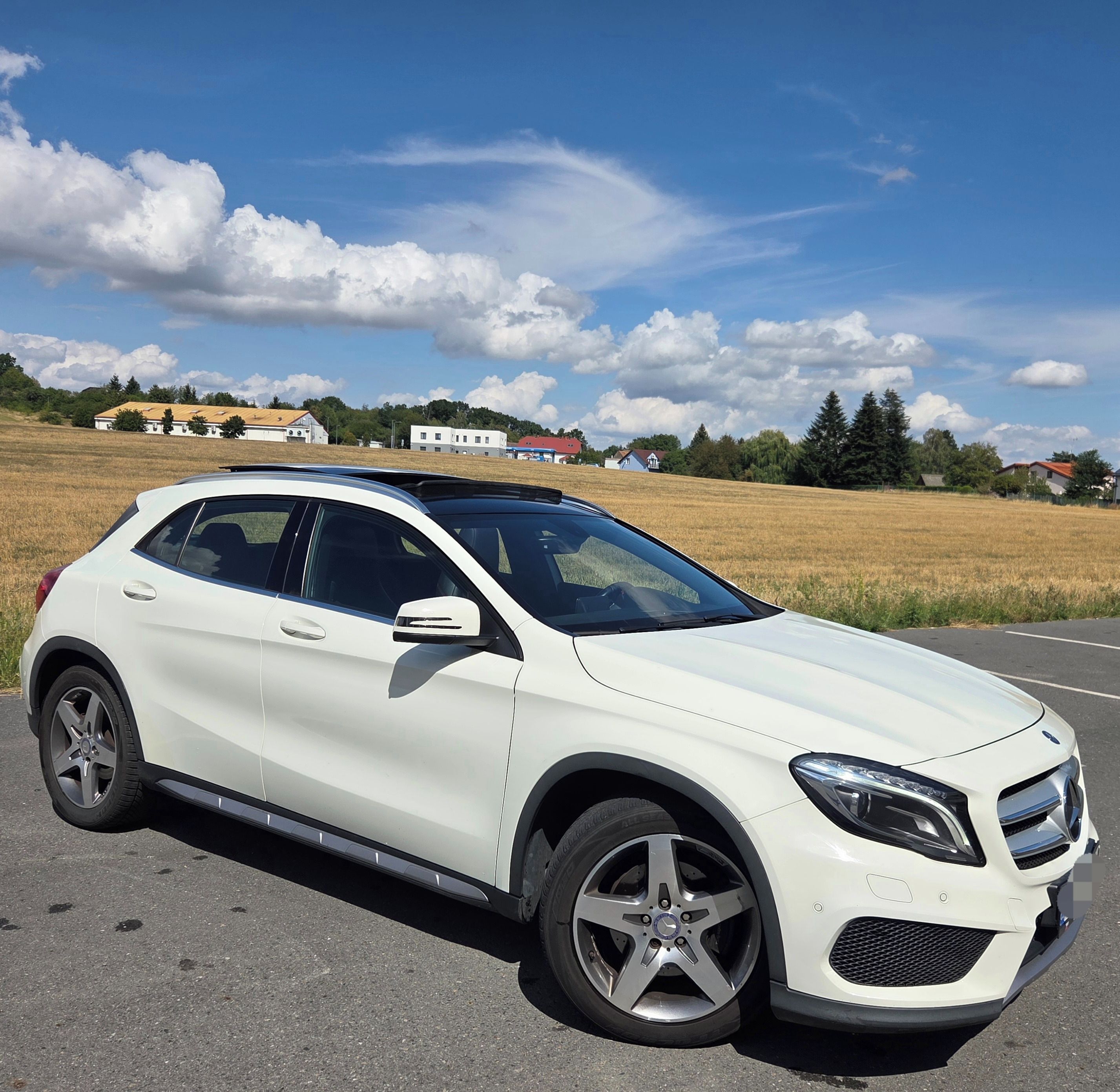 Mercedes-Benz GLA, 2.2 CDi 4MATIC - fotka 2