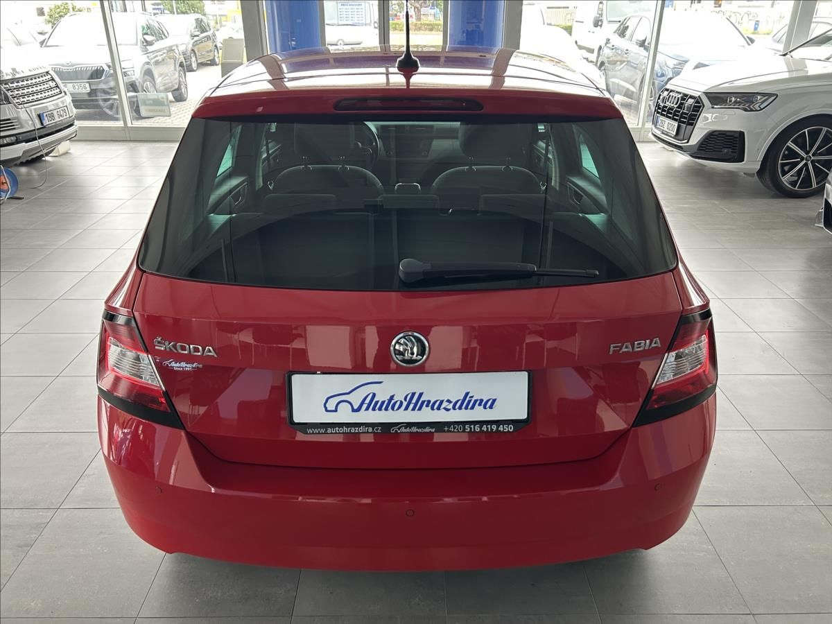 Škoda Fabia, 1,0   MPI,DRIVE,SERVISKA,2.MAJ - fotka 5