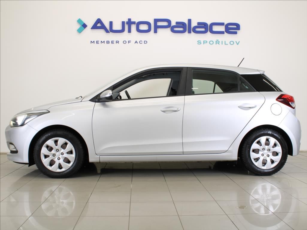 Hyundai i20, 1,3 i 55kW 1.maj.ČR 64tkm! - fotka 5