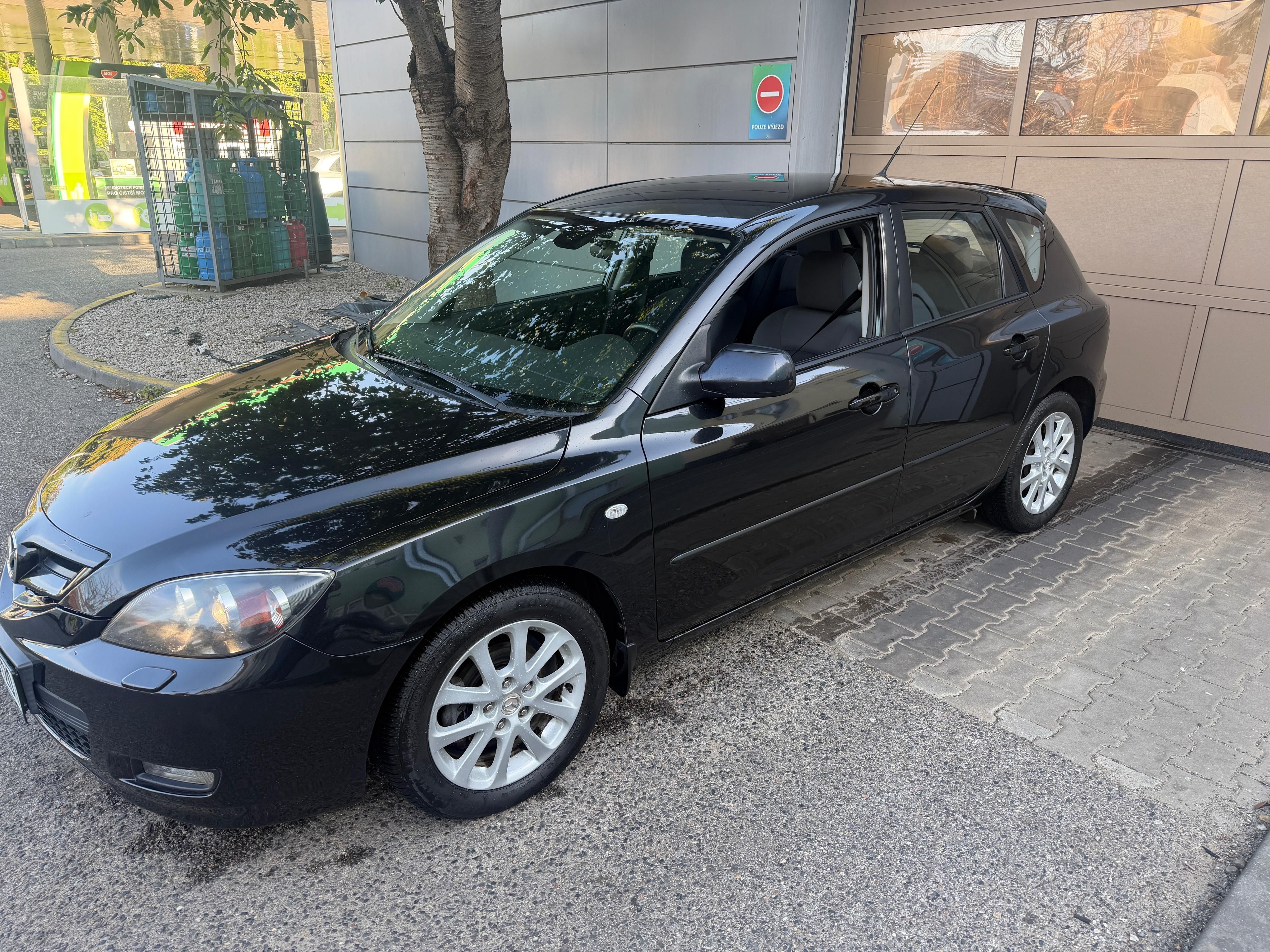 Mazda 3, 1.6benzin,automat,TOP Stav
