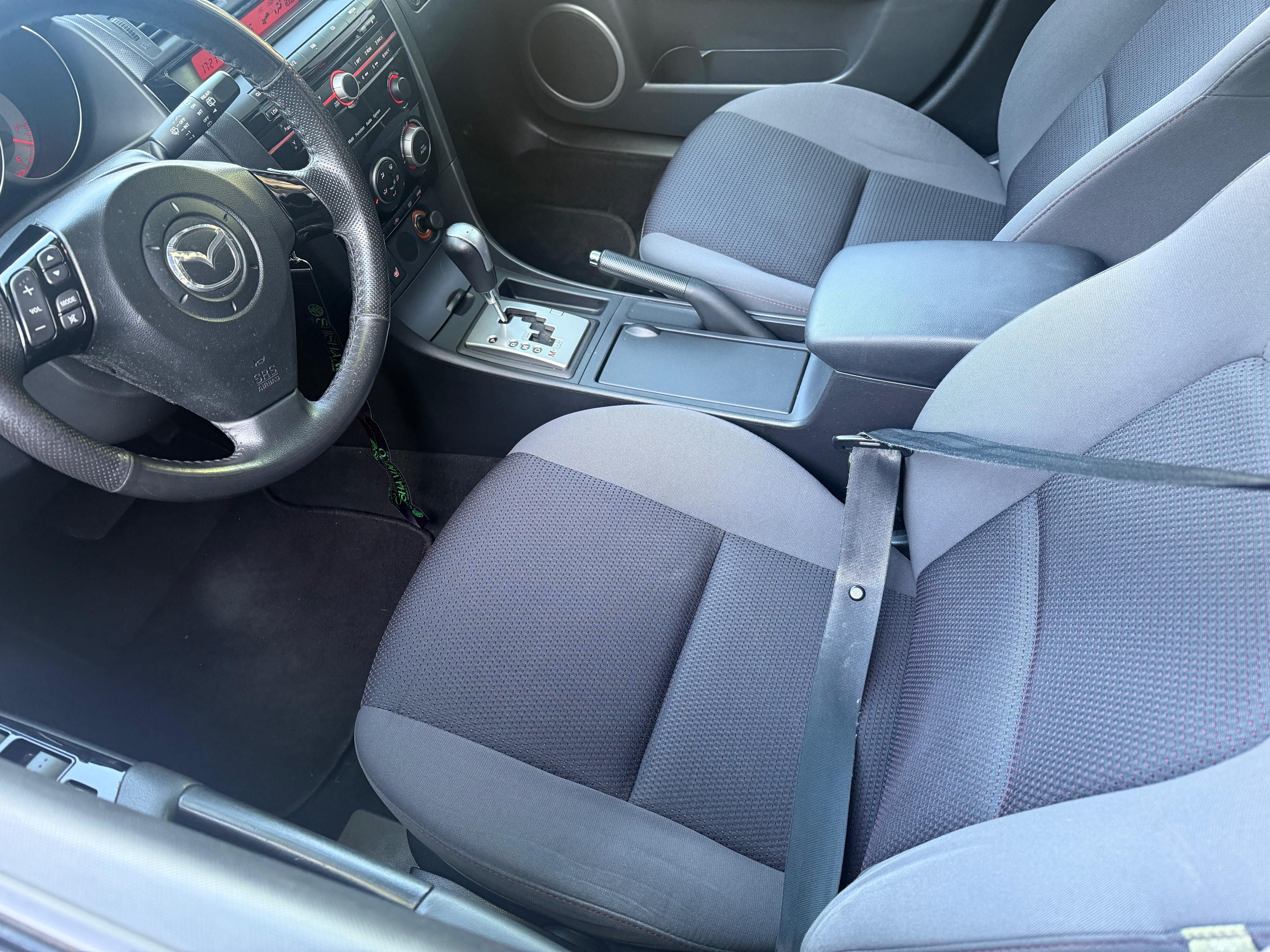 Mazda 3, 1.6benzin,automat,TOP Stav - fotka 4
