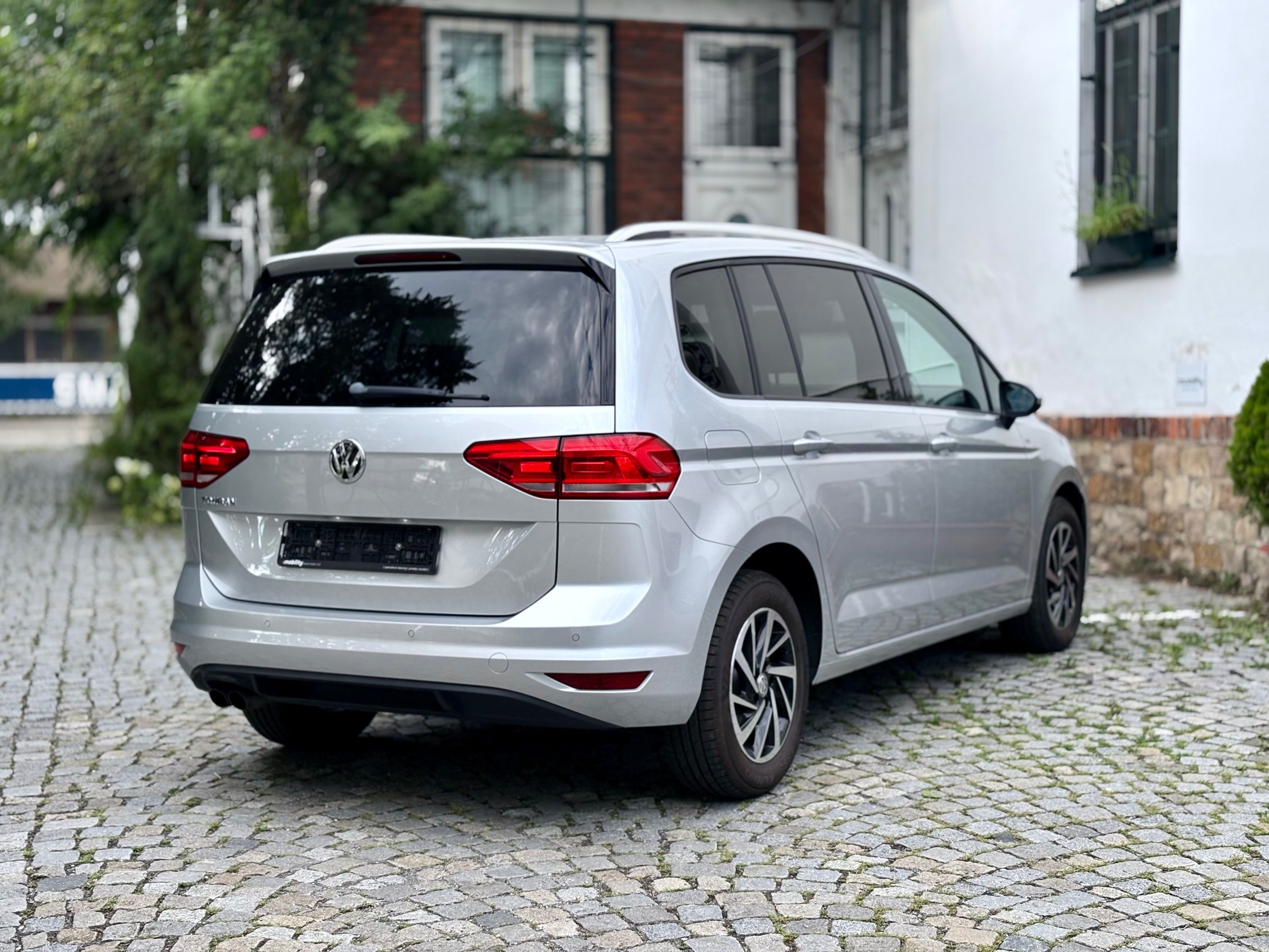 Volkswagen Touran, JOIN 1.4 TSI 110 kW 6MT - fotka 4
