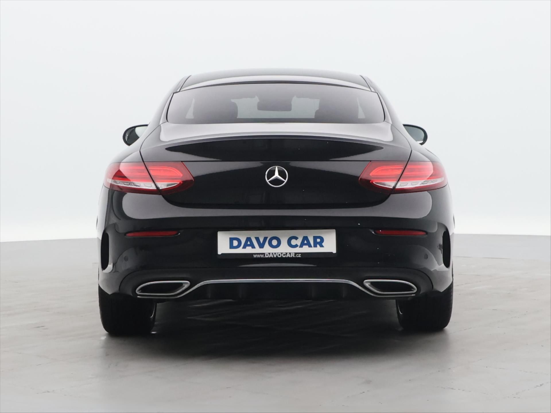 Mercedes-Benz Třídy C, 2.0 300d 180kW 4Matic CZ DPH - fotka 6