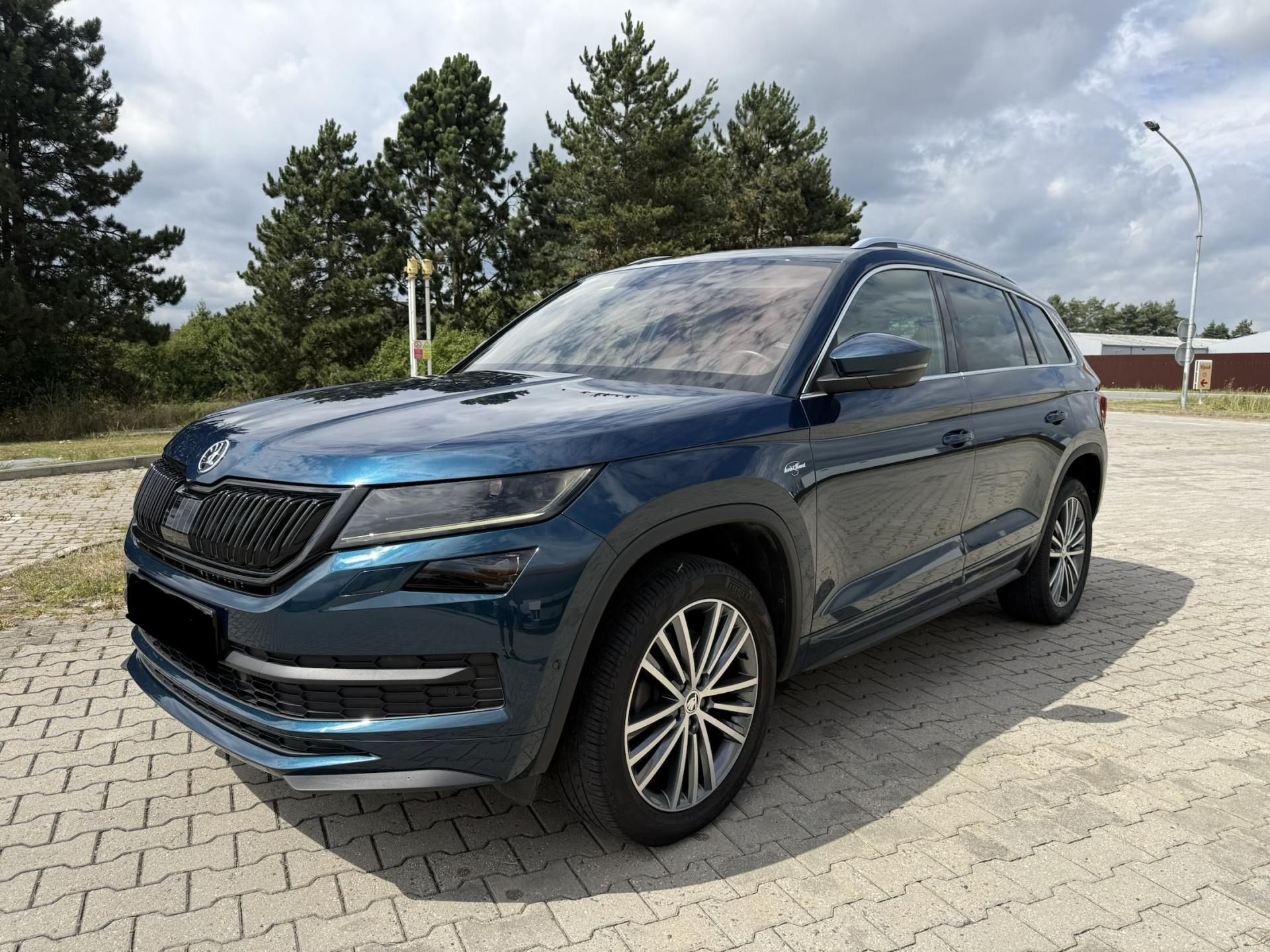 Škoda Kodiaq, 2.0 TDI 4x4 L&K  BUFÍK, TAŽNÉ - fotka 2