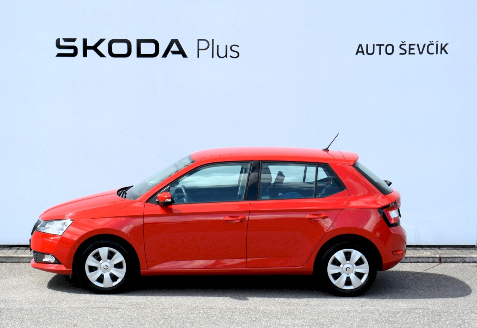 Škoda Fabia, 1.0 MPI 44 KW Active - fotka 3