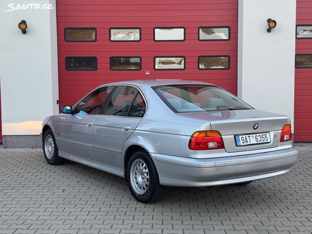 BMW 523 2001 aus Tschechien