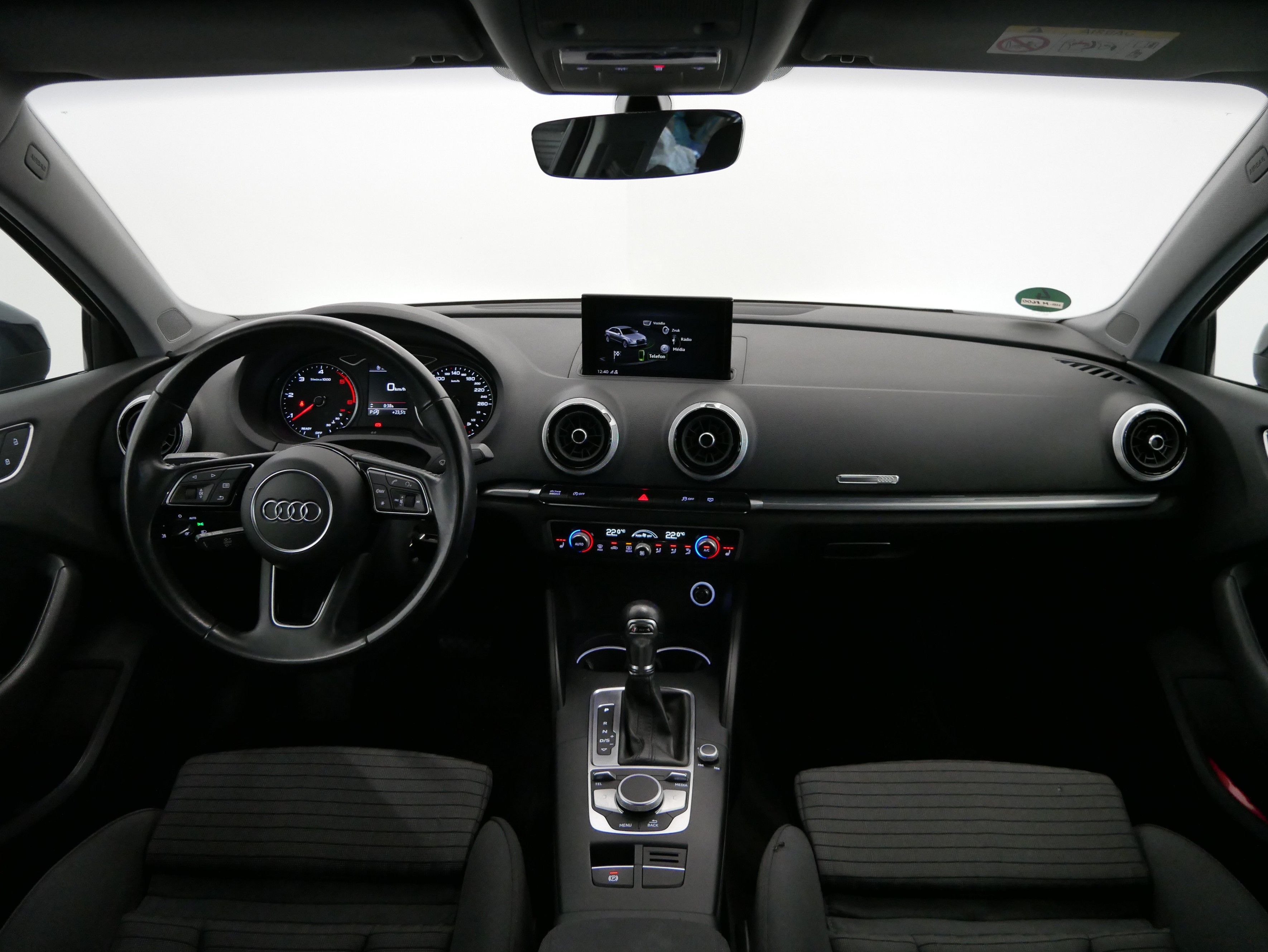 Audi A3, 2.0 TDI 110 kW S-tronic - fotka 5