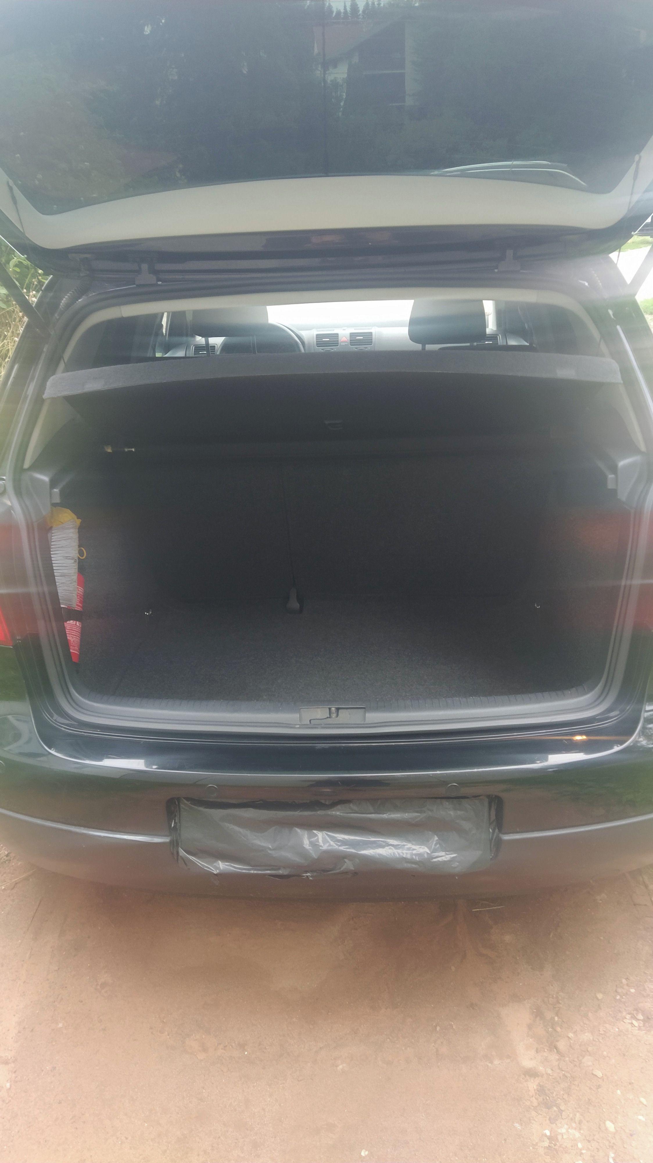 Volkswagen Golf, 1,6 mpi - fotka 5