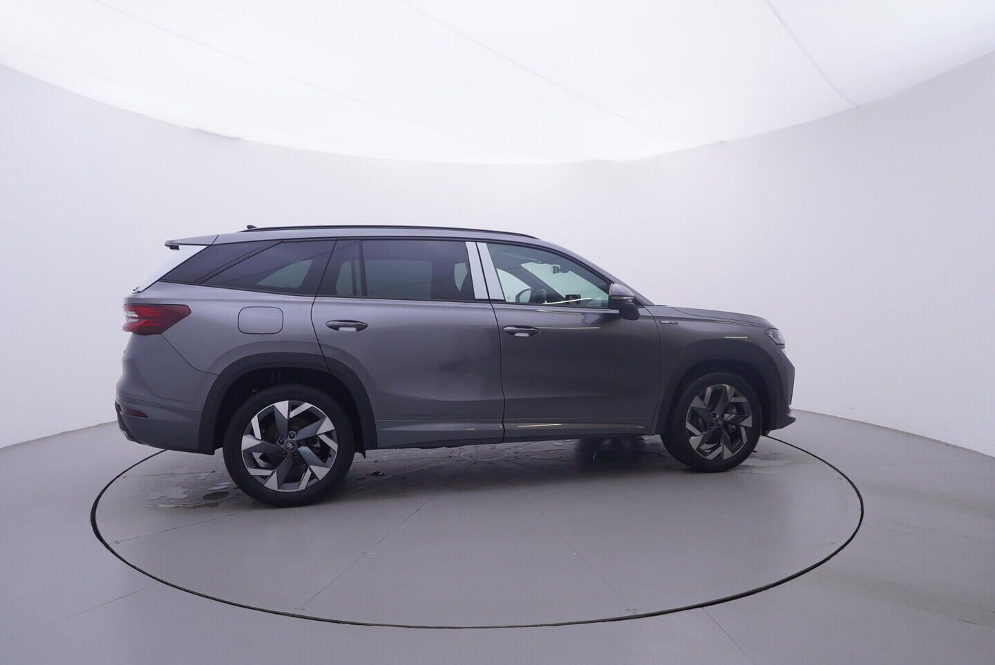 Škoda Kodiaq, Sportline 2.0 TDI 4x4 142 kW - fotka 6