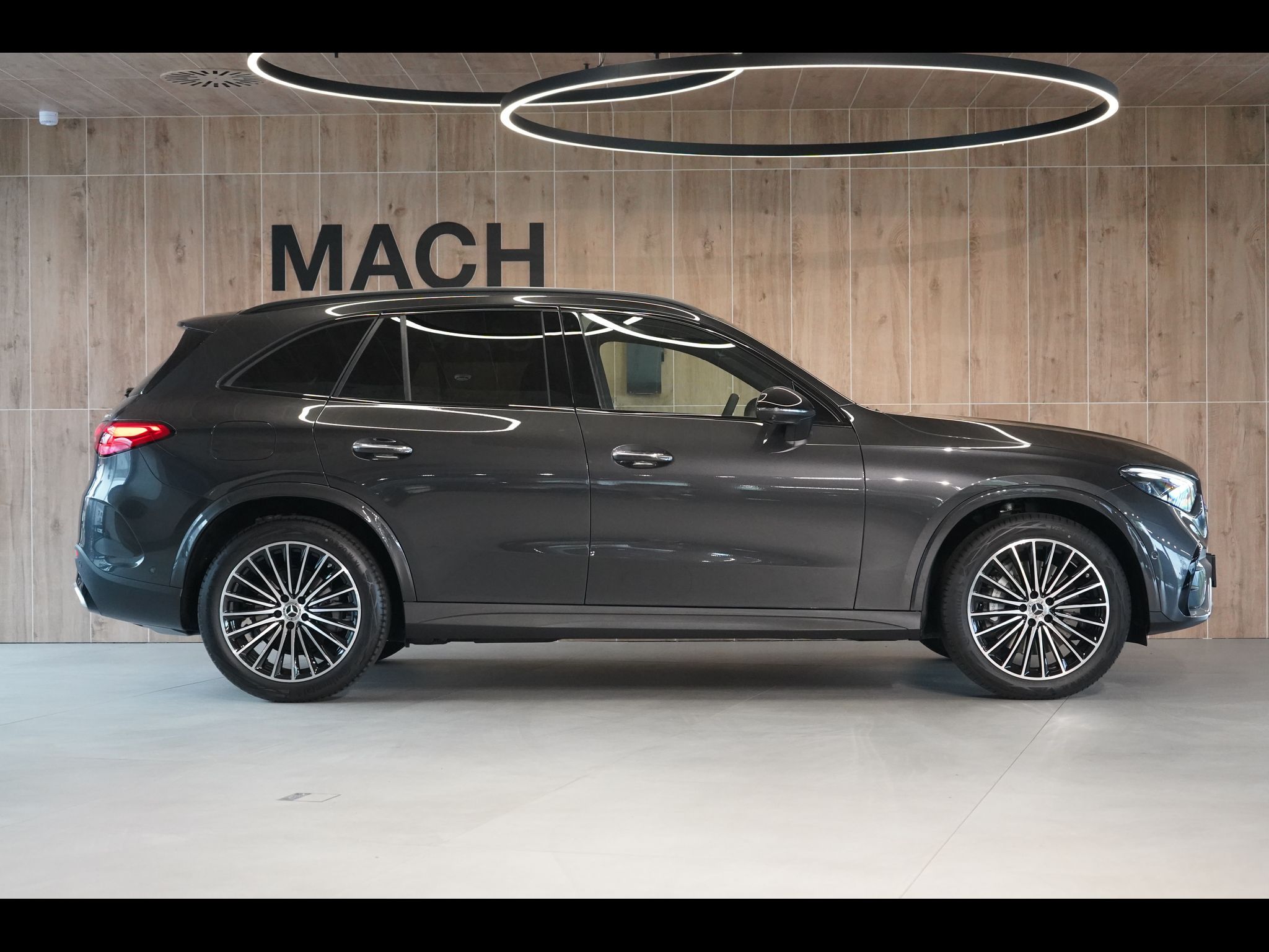 Mercedes-Benz GLC, 220d 4MATIC, DISTRONIC, Tažné - fotka 6