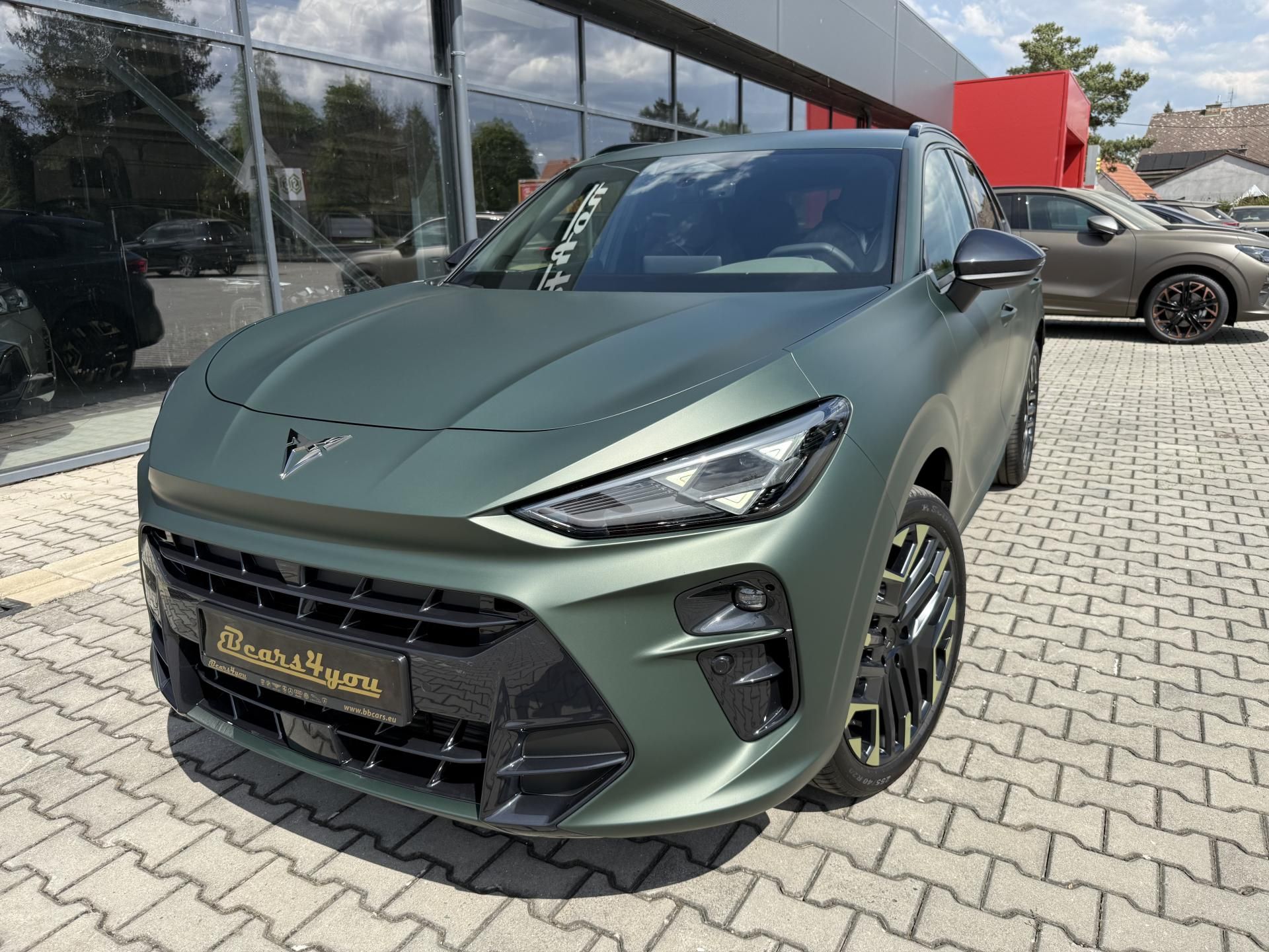 Cupra Terramar, 2.0TSI 150kW 4WD TRIBE NT R20! - fotka 2