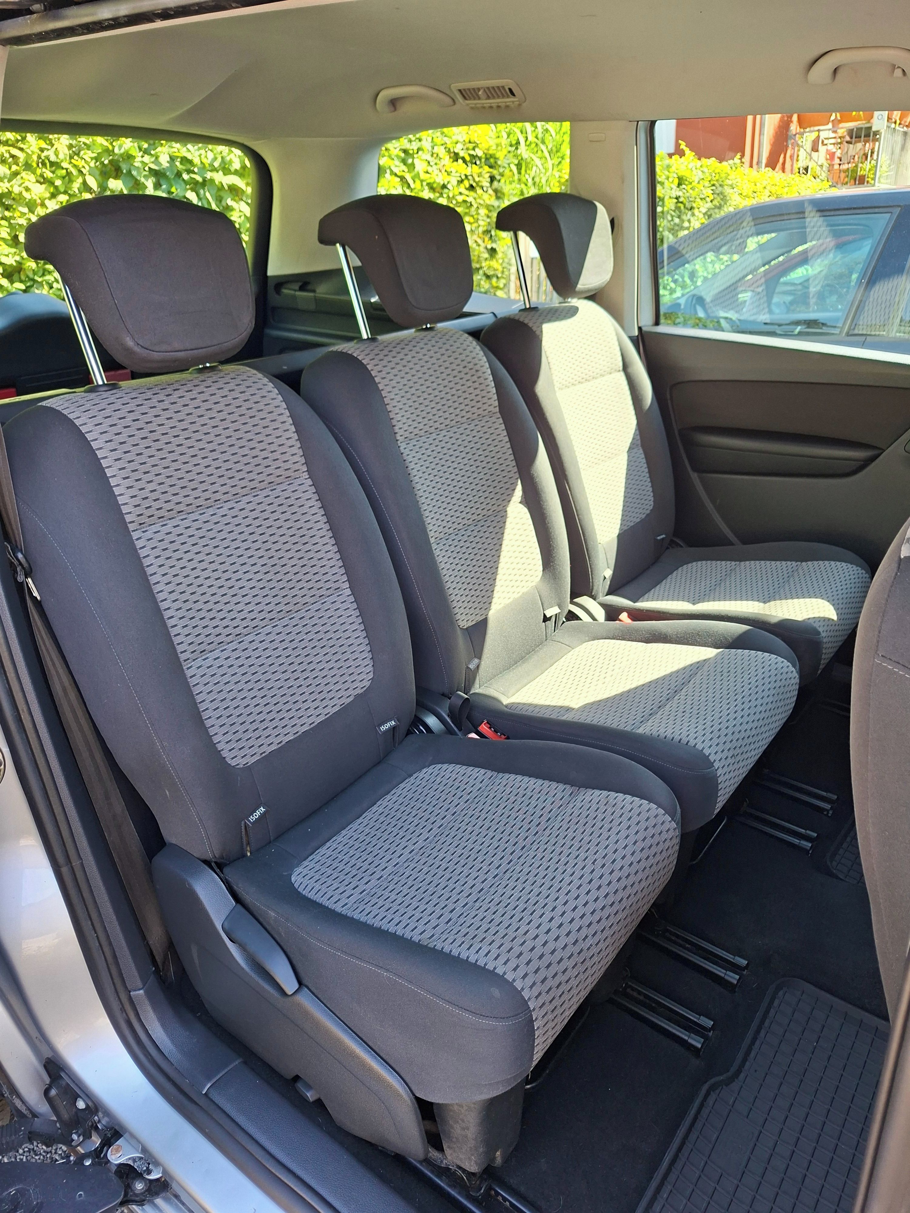 Volkswagen Sharan, 2.0 TDI 103 kW – 2010 - fotka 4