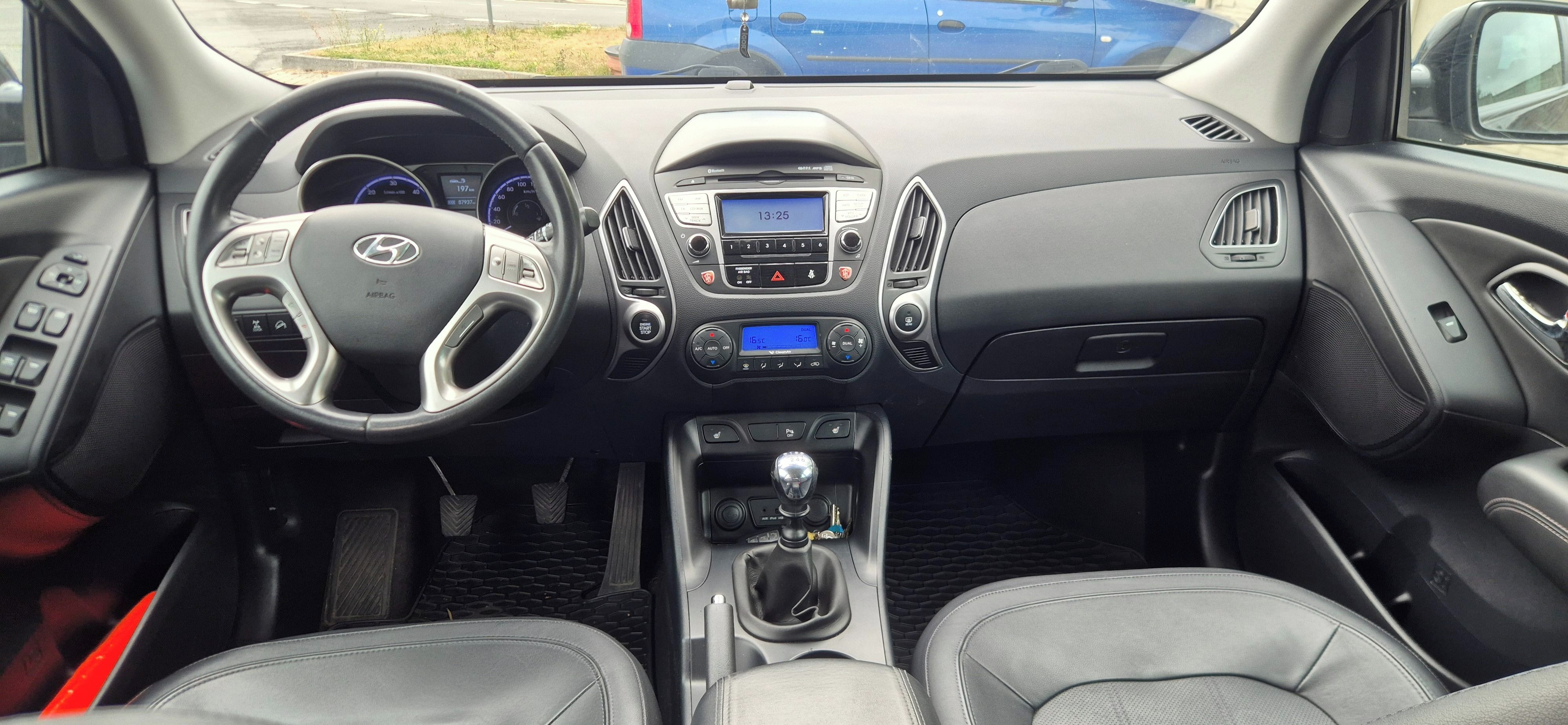 Hyundai Tucson, Hyundai ix 35 2.0crdi - fotka 5