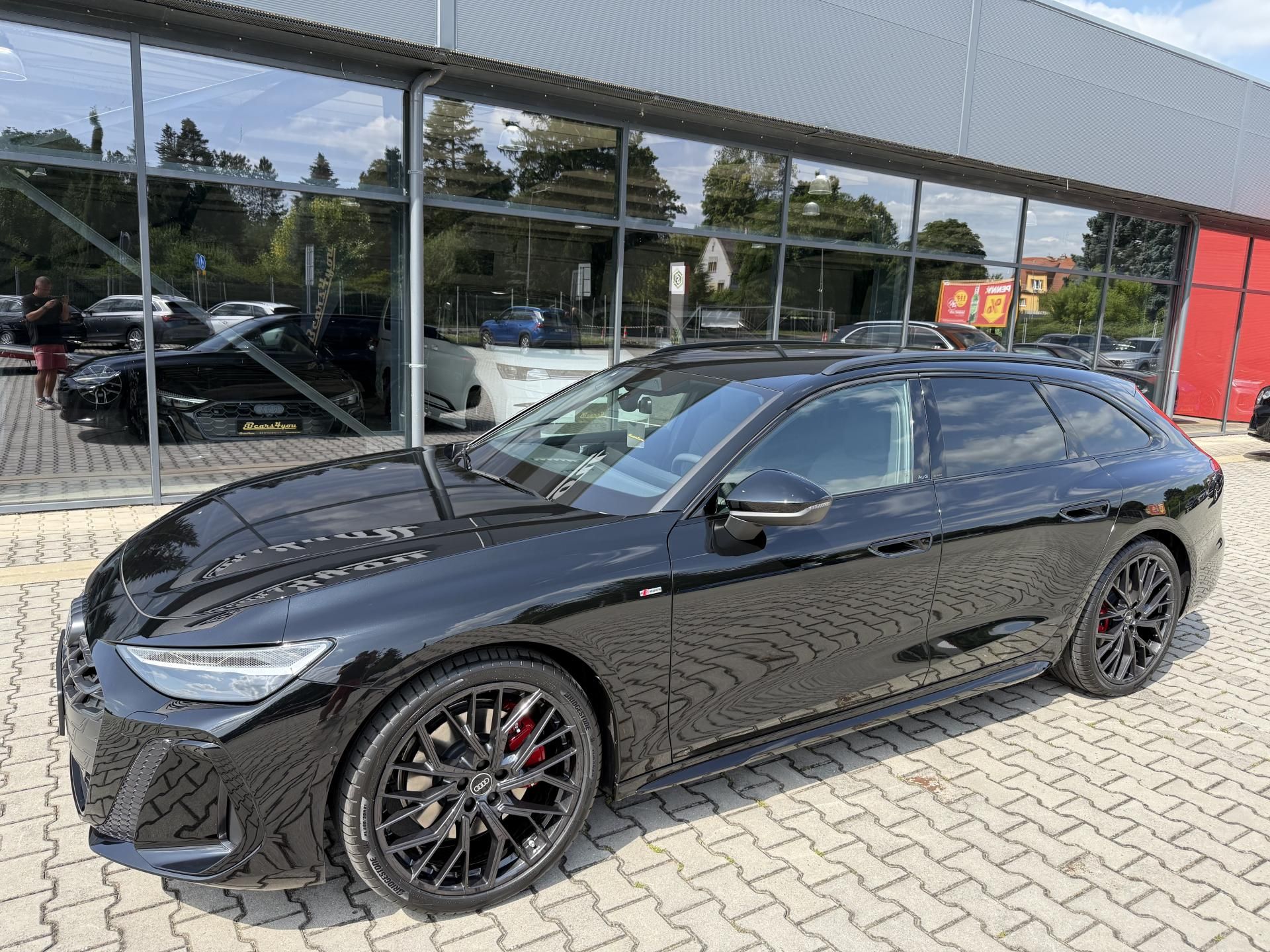 Audi A6, TDI 150kW STR 4X4 S-LINE R21!! - fotka 3