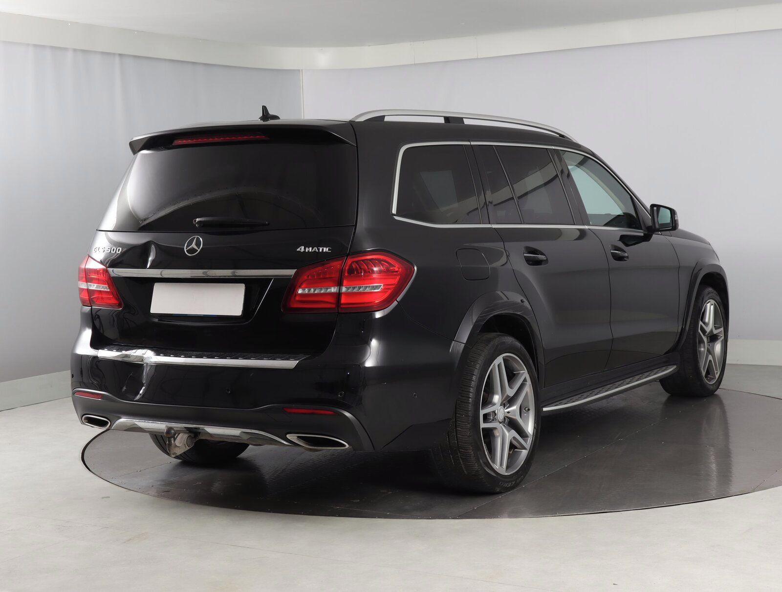 Mercedes-Benz GLS, 500 4MATIC, 4X4, Automat - fotka 5