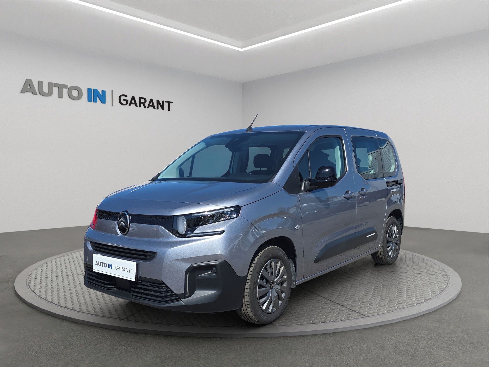 Citroën Berlingo, Plus 1.5 BlueHDi 75kw, ČR, Ser