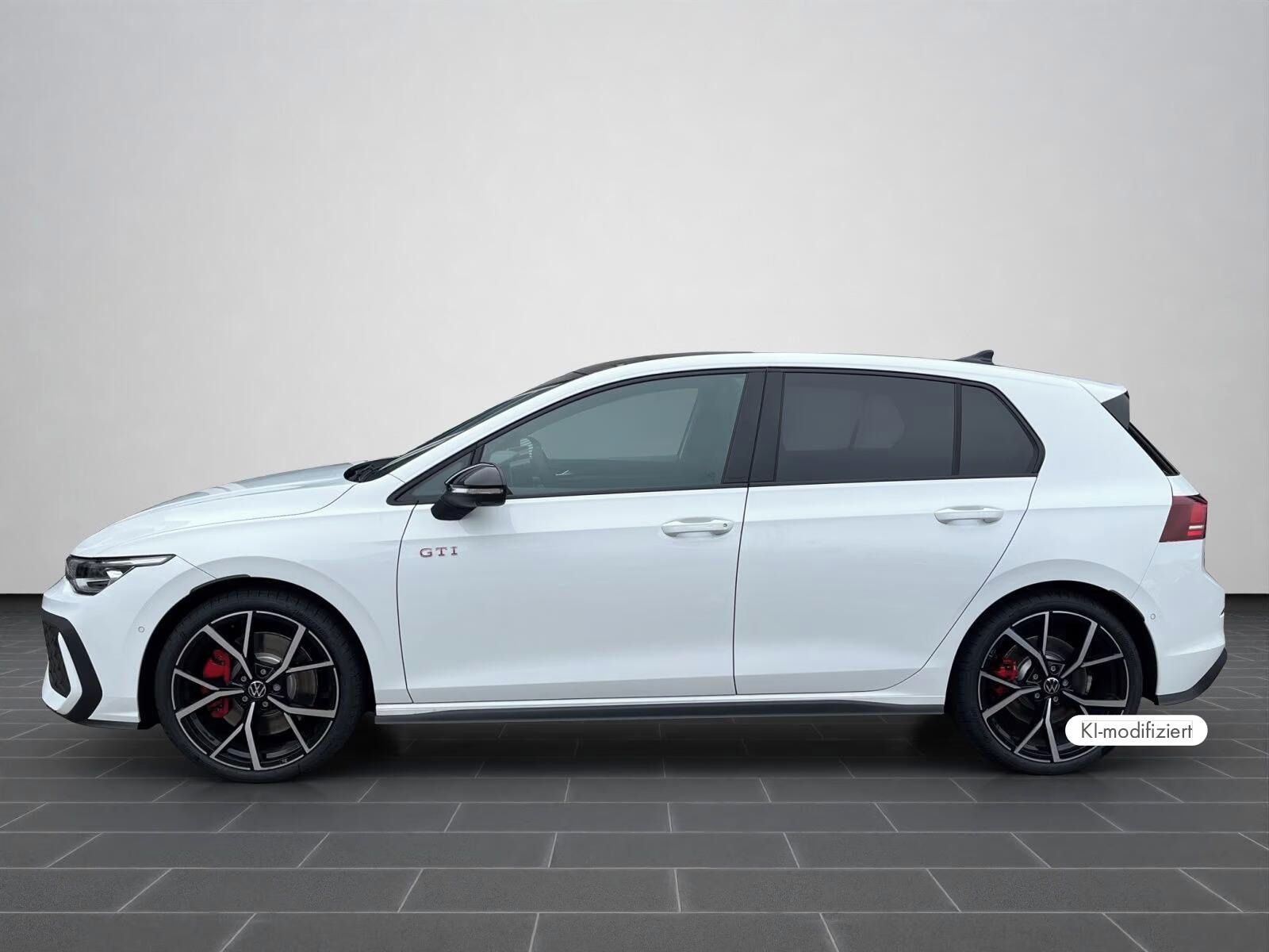 Volkswagen Golf, GTI 2.0 TSI DSG* 360° kamera* - fotka 5