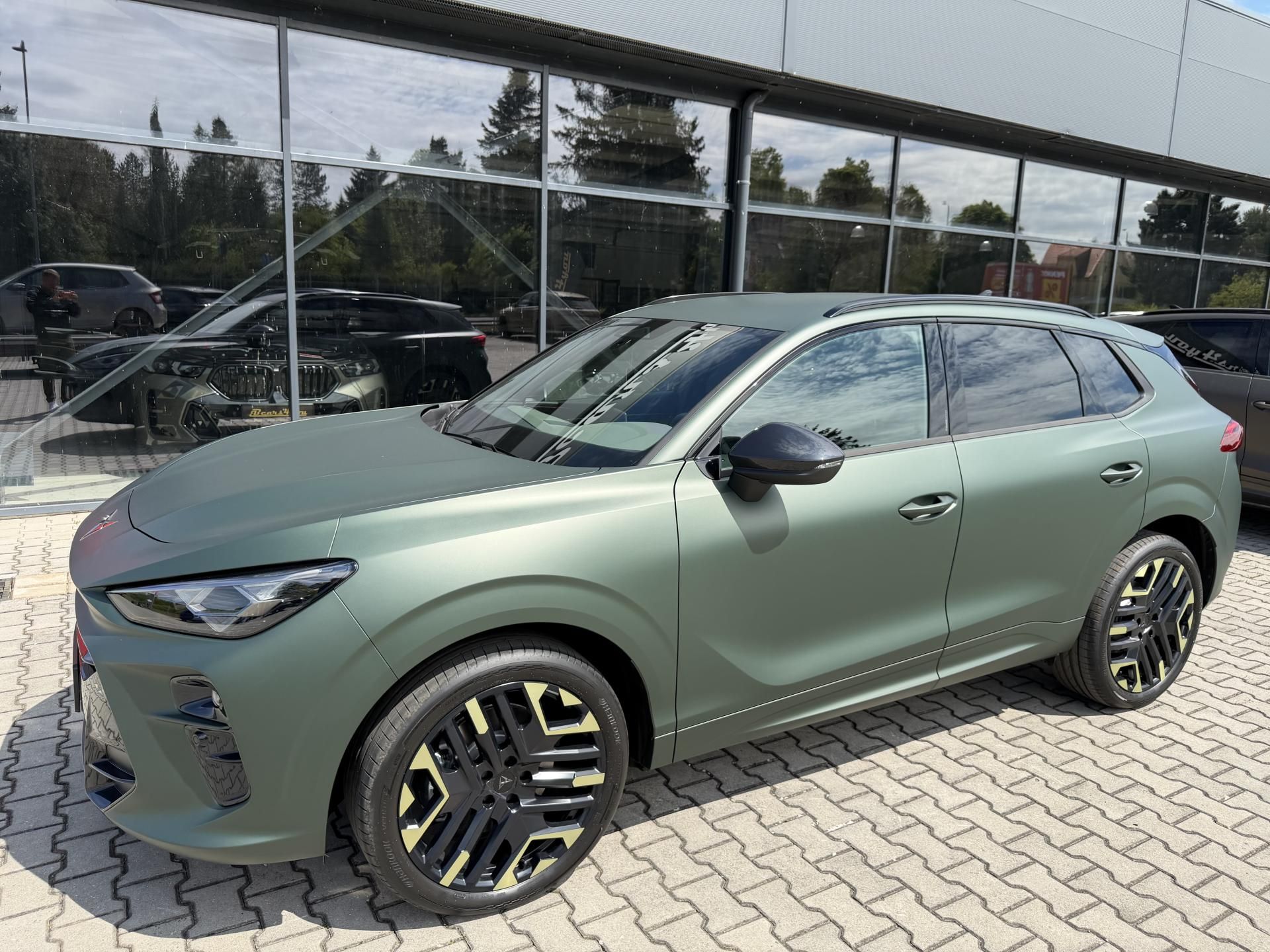 Cupra Terramar, 2.0TSI 150kW 4WD TRIBE NT IMPR - fotka 4