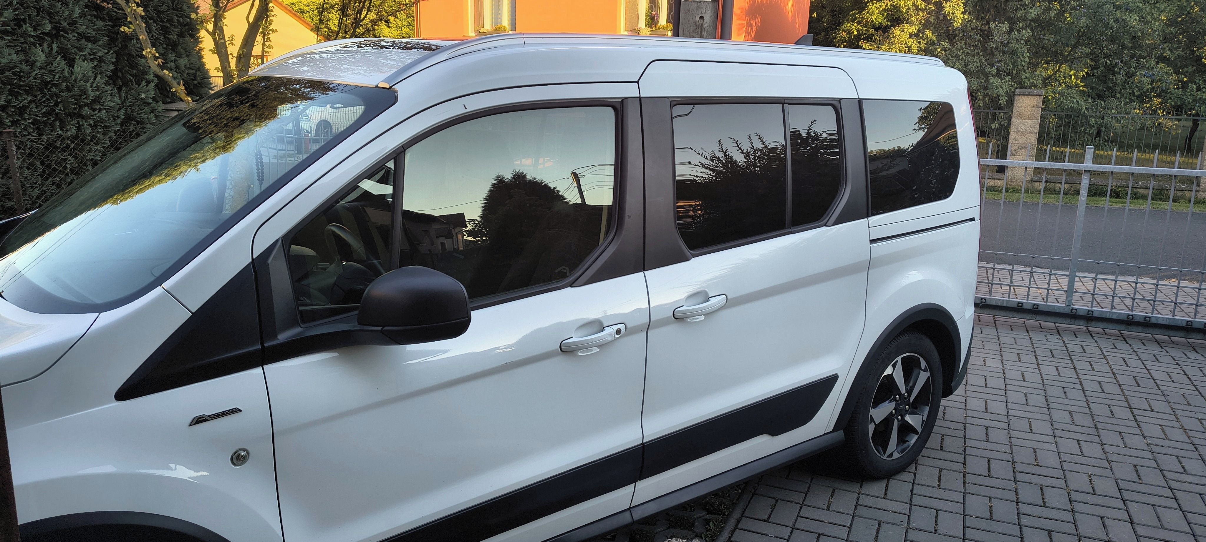 Ford Tourneo Connect, FORD GRAND TOURNEO CONNECT ACT - fotka 6