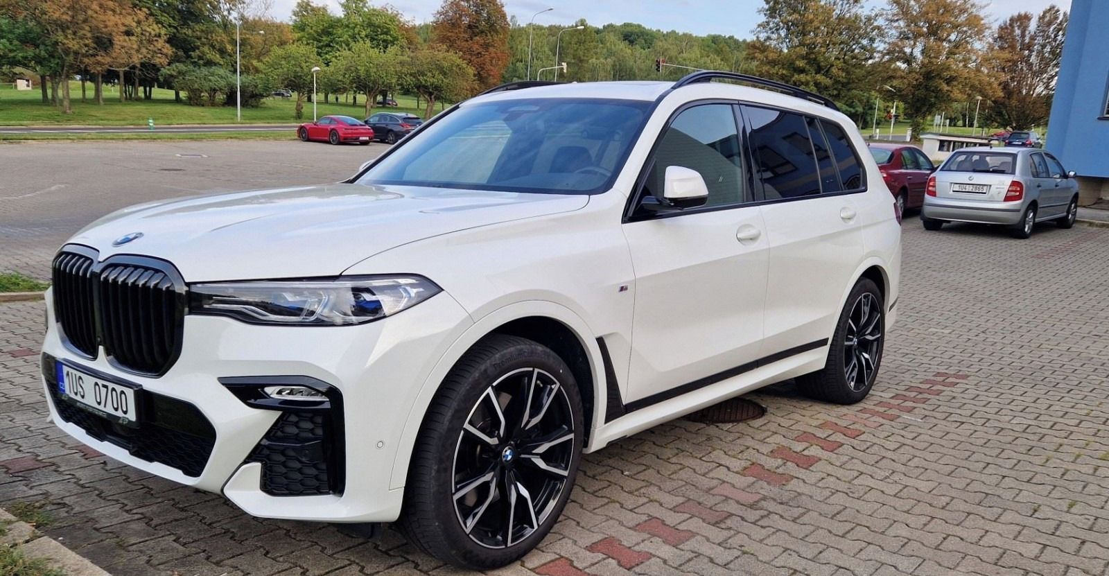 BMW X7, xDrive40i M - fotka 4