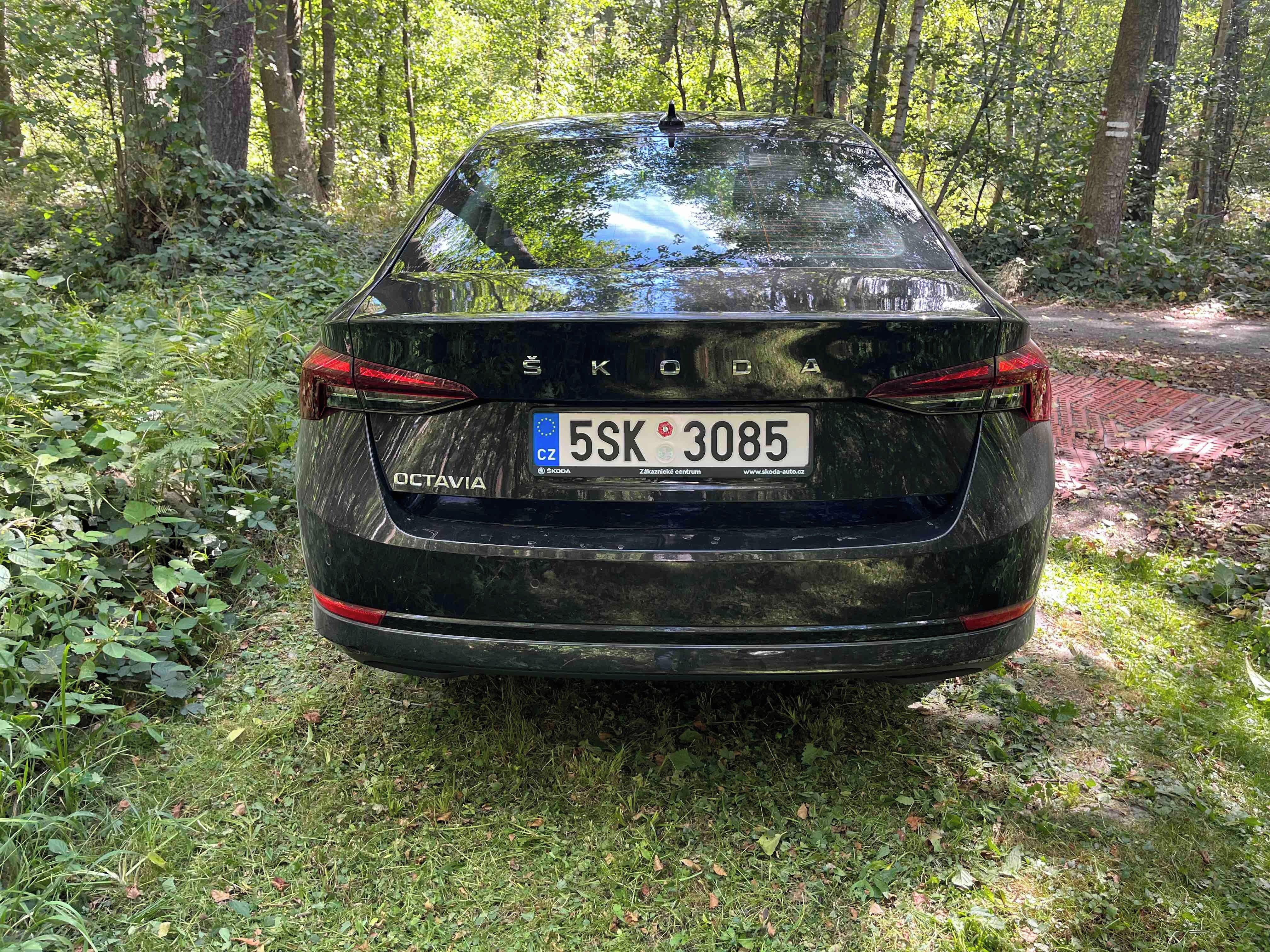 Škoda Octavia, 2,0 TDI Ambition, DSG - fotka 5