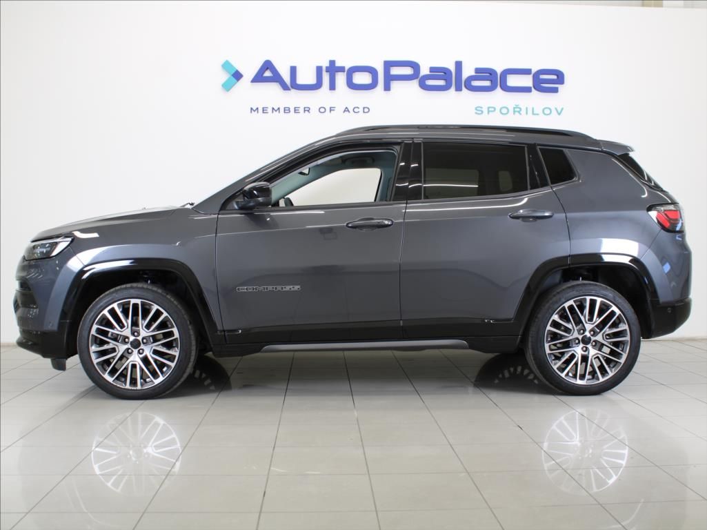 Jeep Compass, 1,5 Turbo Hybrid Summit 30tkm. - fotka 5