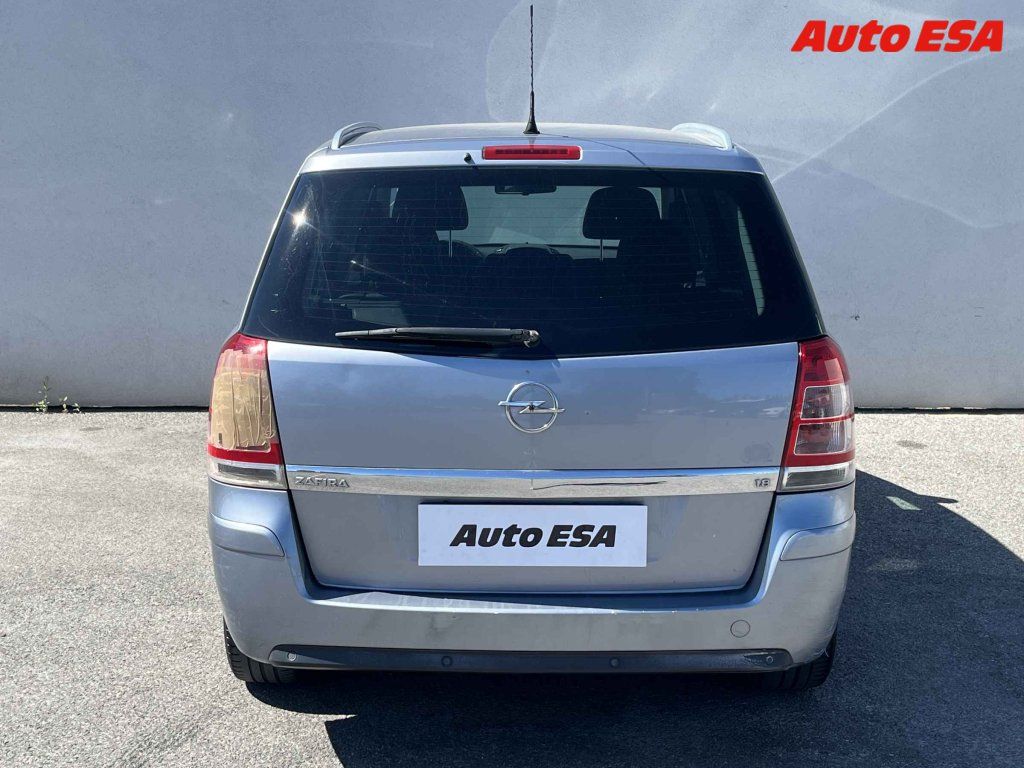 Opel Zafira, 1.8 16V - fotka 5
