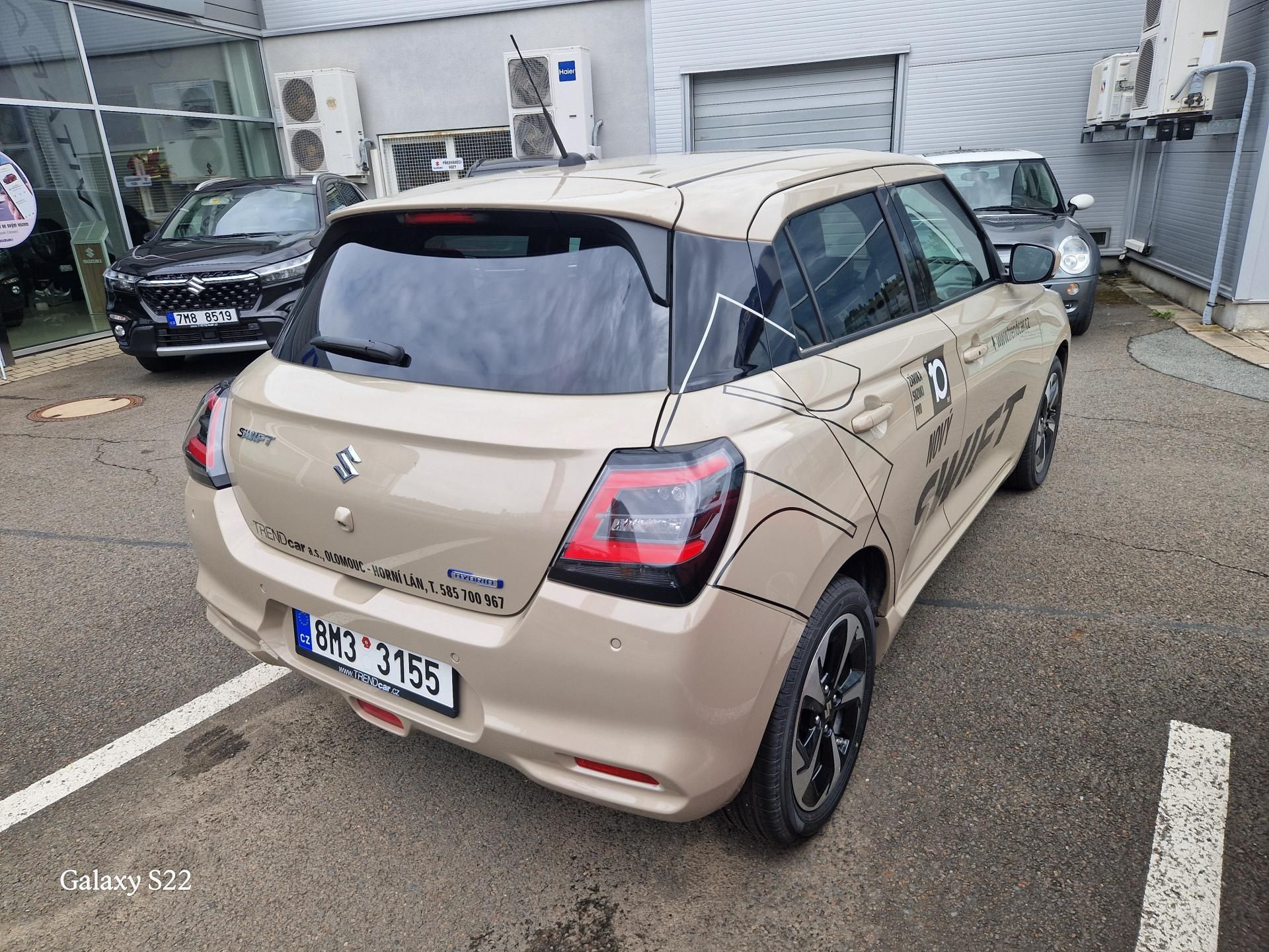 Suzuki Swift, 1,2 ELEGANCE HYBRID MY25 - fotka 4