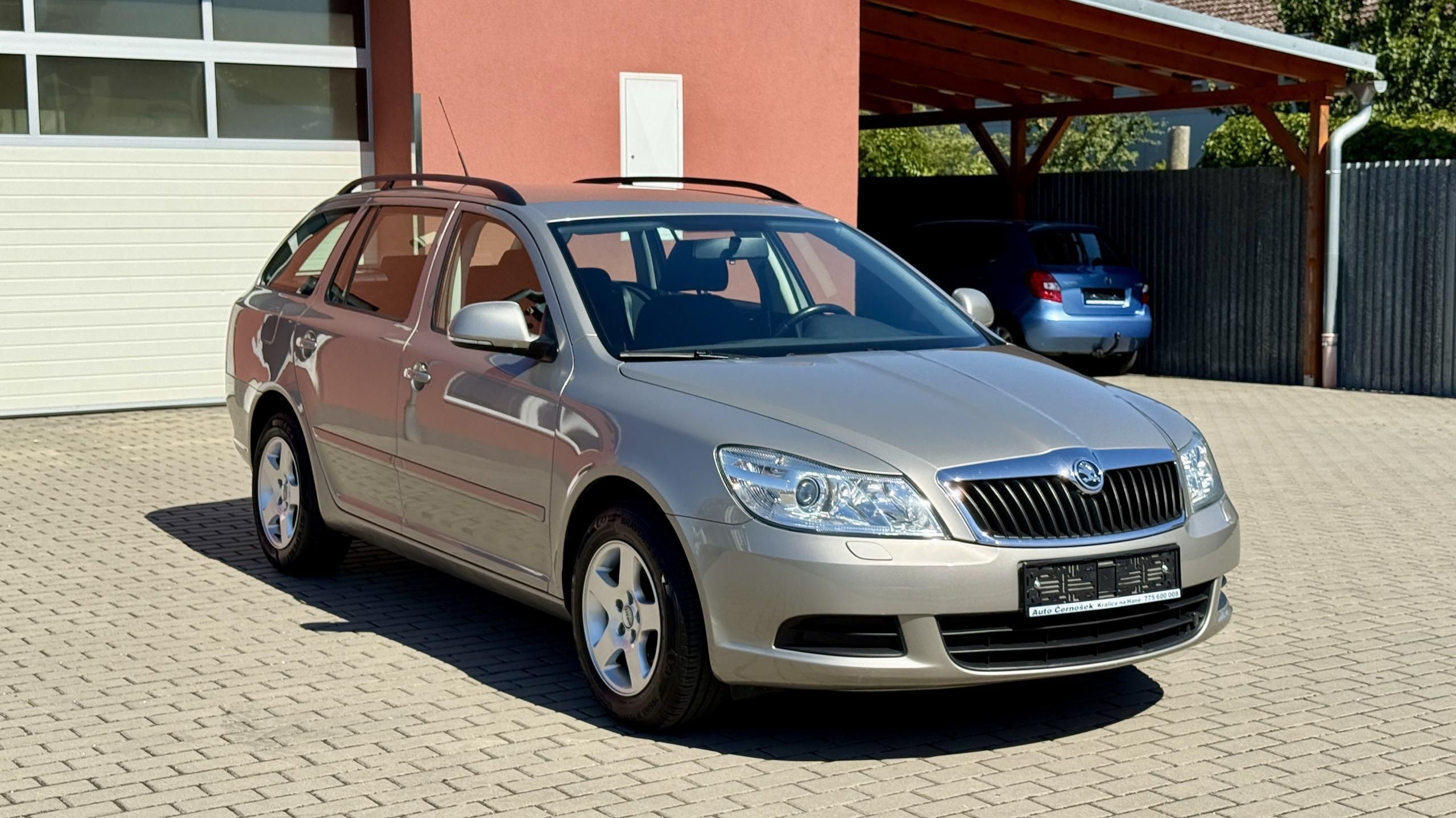 Škoda Octavia, 1.6MPi*75kW*ELEGANCE*1.MAJ* - fotka 6
