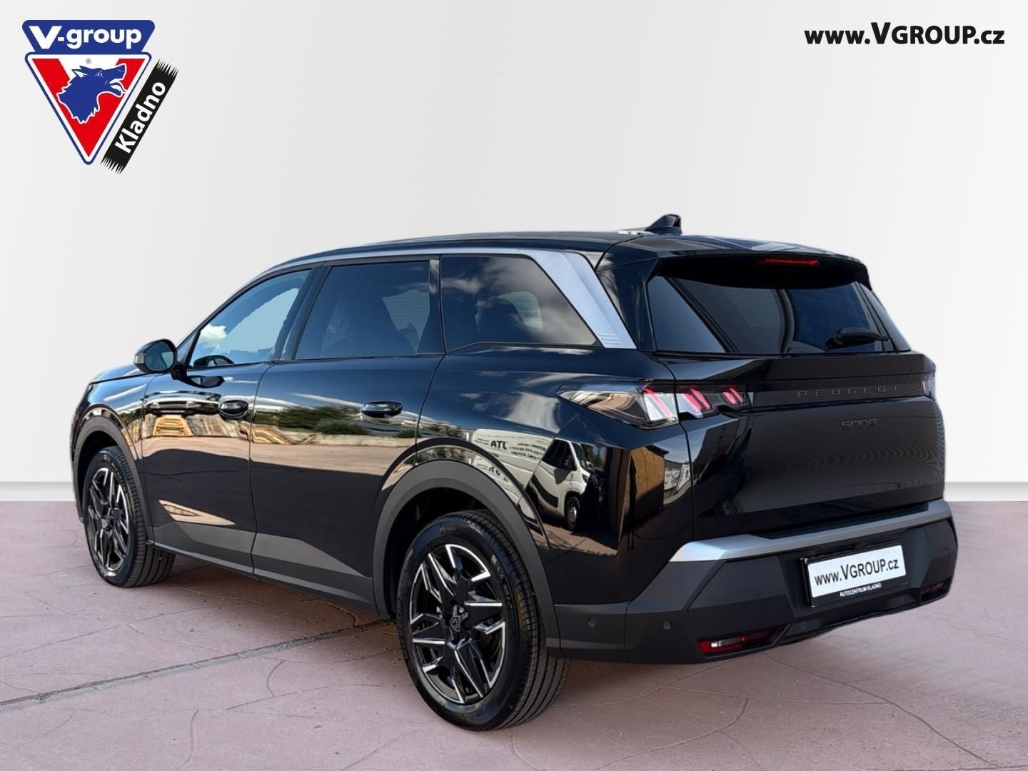 Peugeot 5008, Business Hybrid 145 e-DCS6 - fotka 3