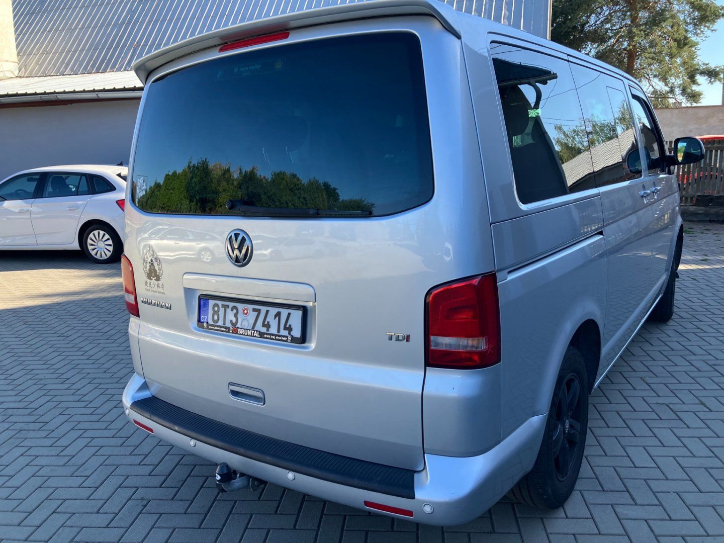 Volkswagen Multivan, 2.0TDI 103kW 7MÍST TZ NOVÉ ČR - fotka 5