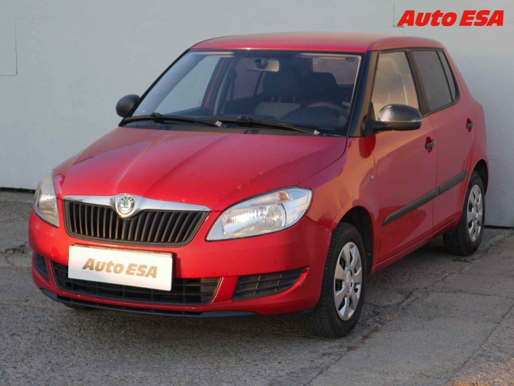 Škoda Fabia, 1.2i,ČR - fotka 3