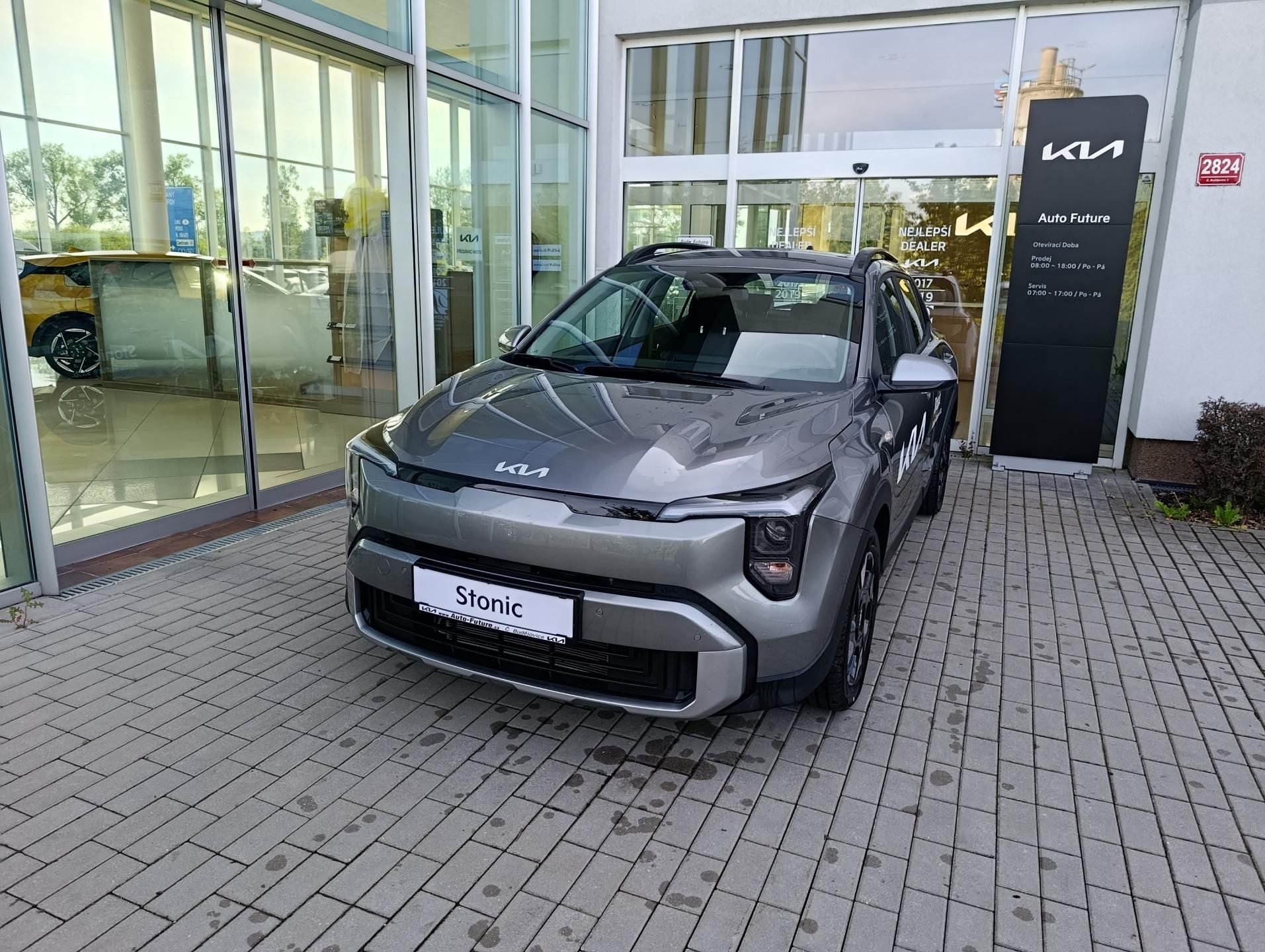 Kia Stonic, 1,0 T-GDi GPF SPIN - fotka 2
