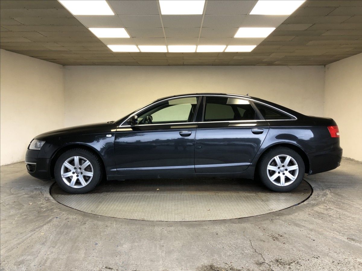 Audi A6, 3,0 V6 TDI - fotka 4