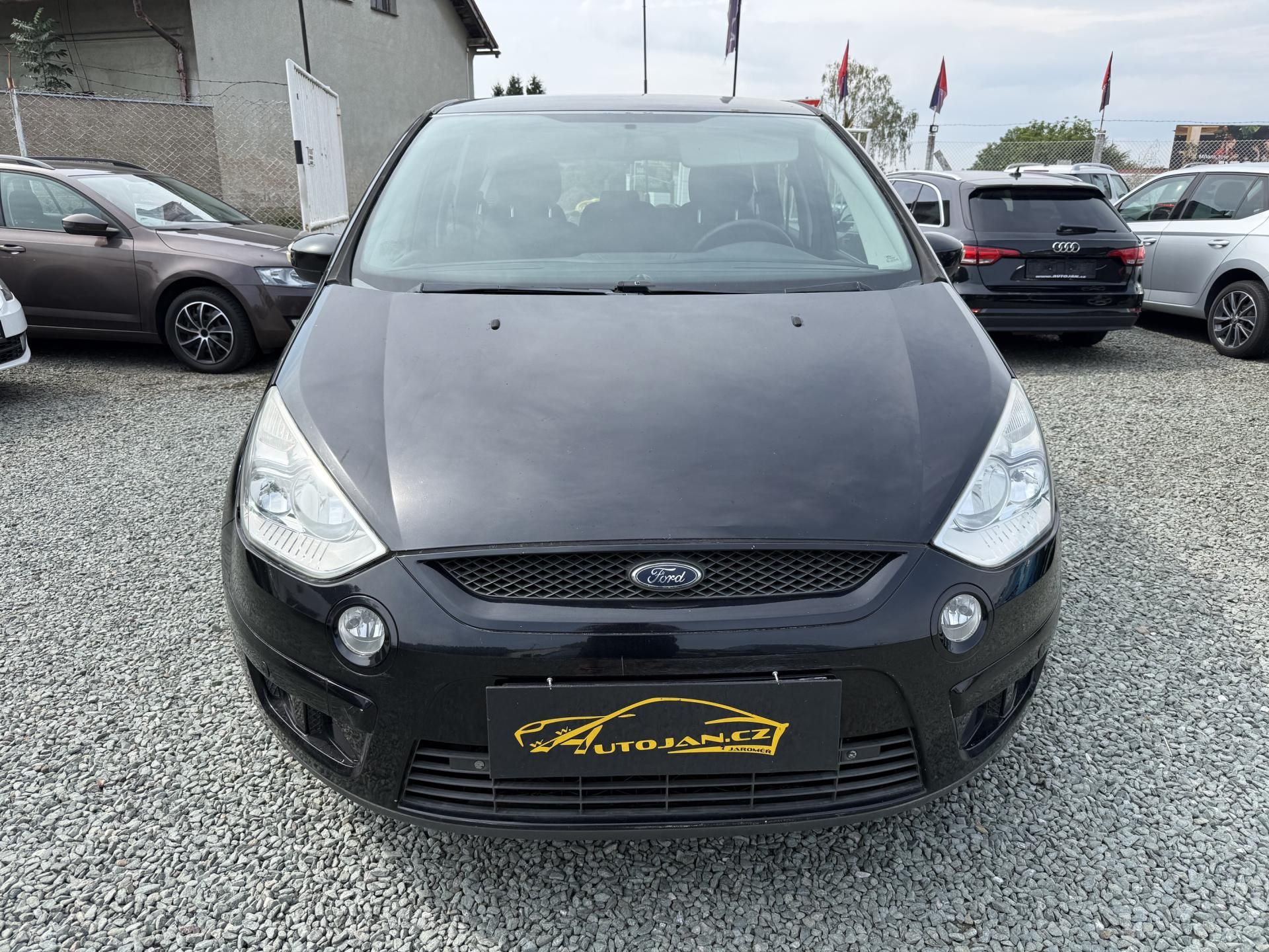 Ford S-MAX, 2.0 16V - fotka 2