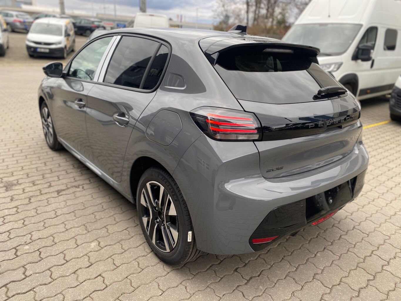 Peugeot 208, ALLURE PureTech 100 S&S MAN6 - - fotka 6