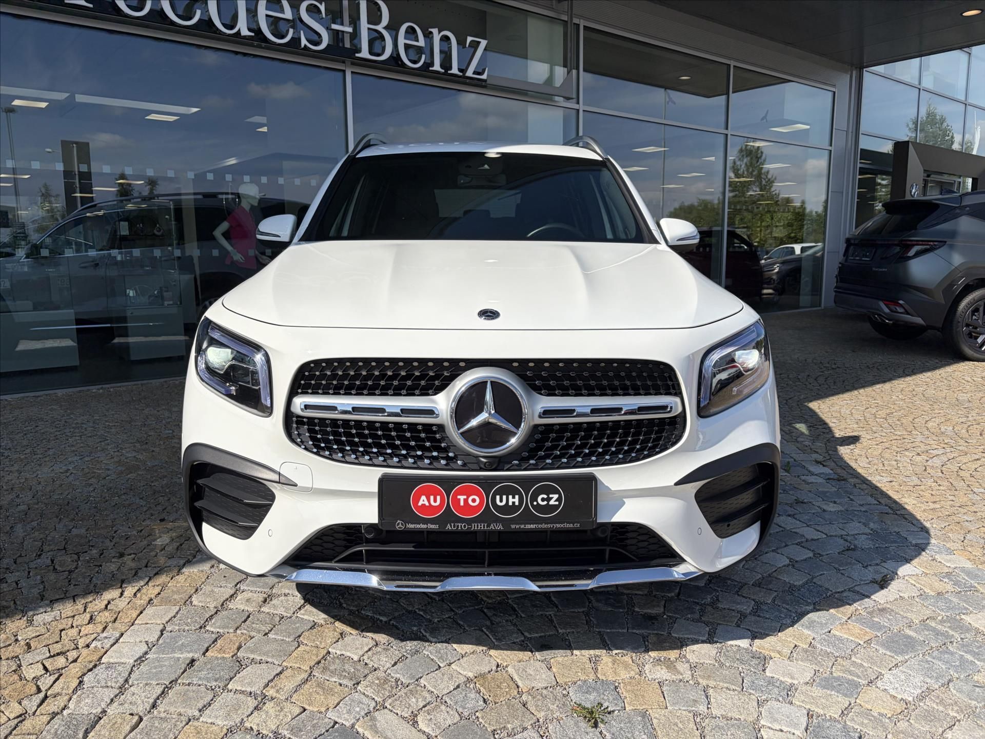 Mercedes-Benz GLB, GLB 250 - fotka 3