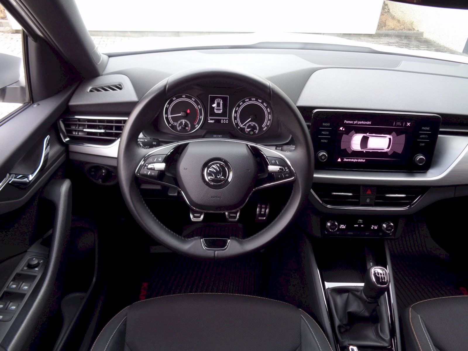 Škoda Kamiq, Scoutline 1.5 TSI 110 kW - fotka 6