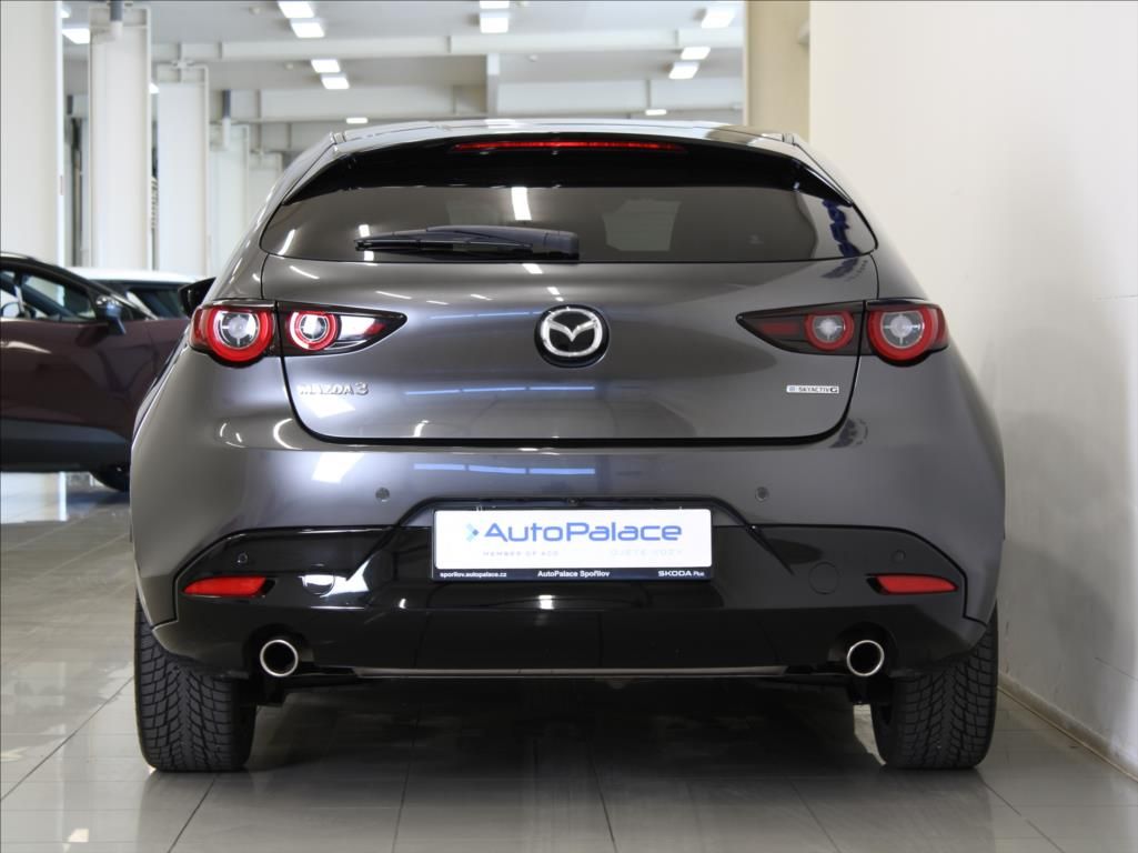 Mazda 3, 2,5 G140 Homura 34tkm.ČR - fotka 4