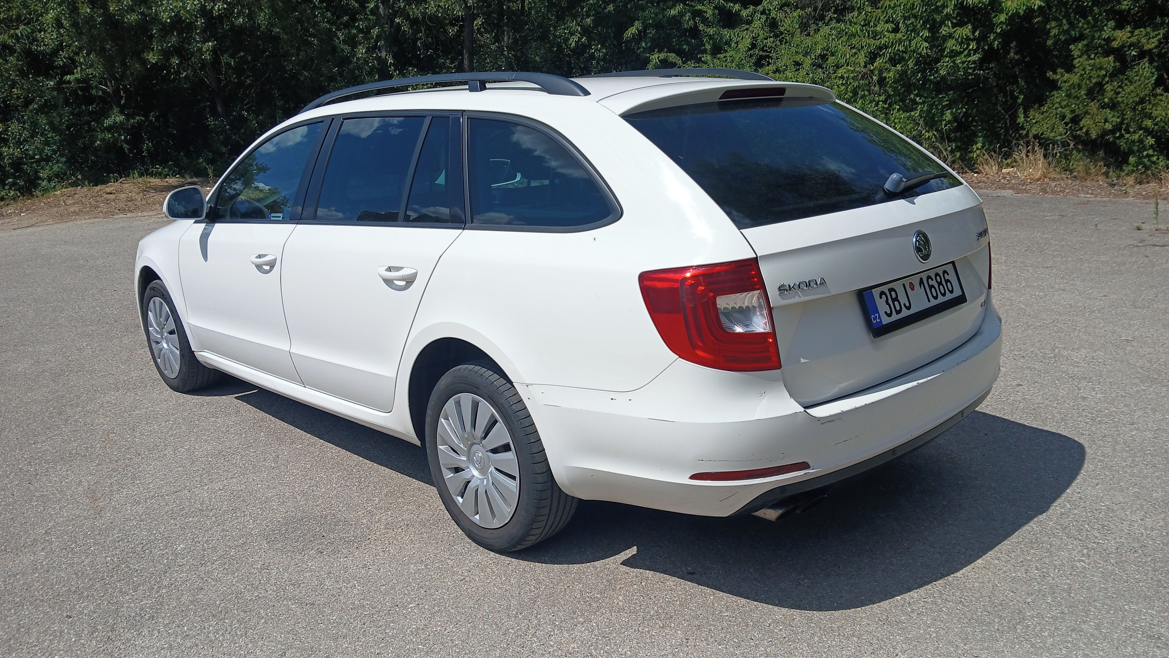 Škoda Superb, 2,0 TDI 4x4 combi - fotka 3