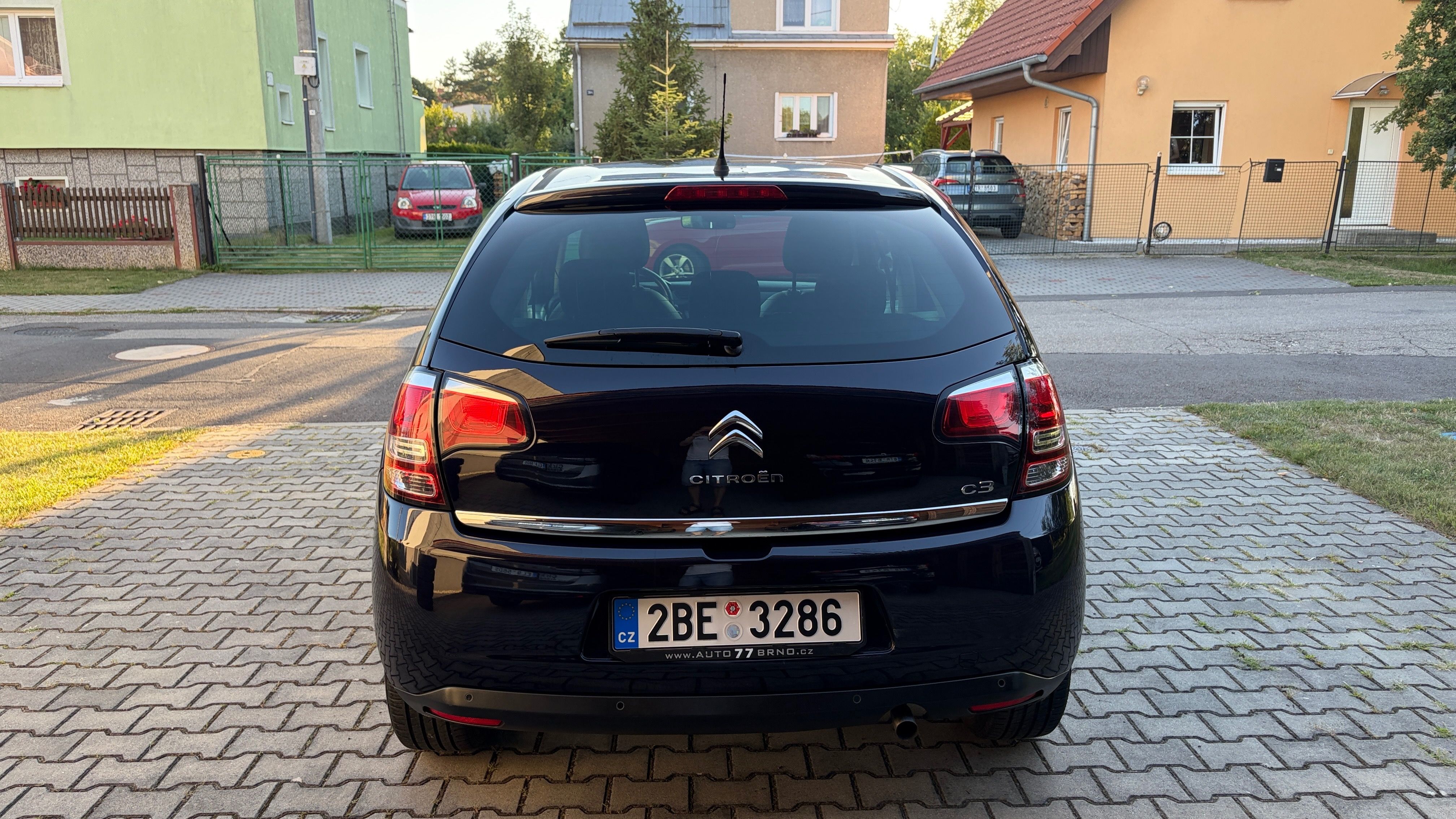Citroën C3, Citroën C3 1.2, 60 kW, 2014 - fotka 6