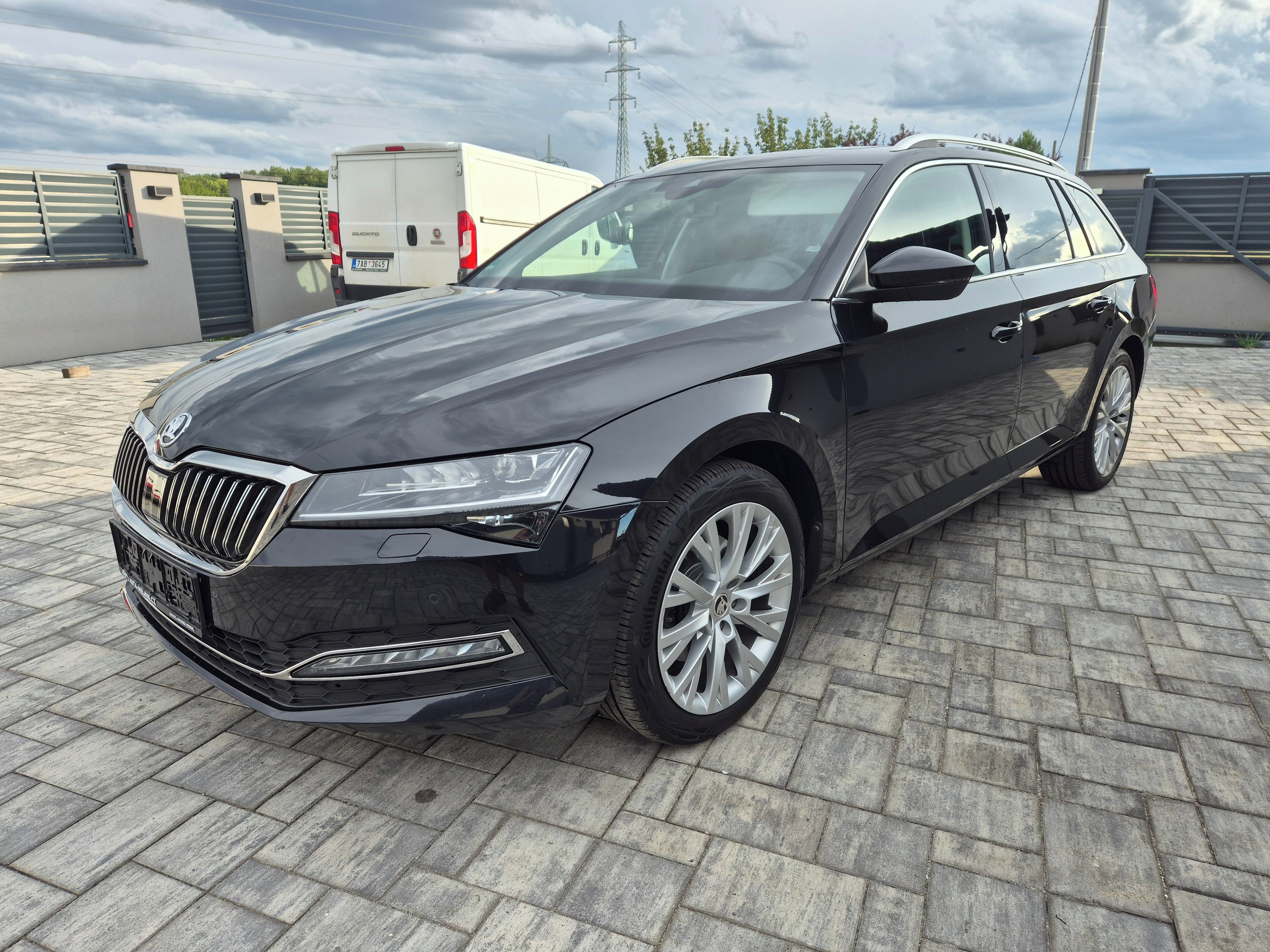 Škoda Superb, 2.0 TDi 147kw STYLE ZÁRUKA DPH - fotka 3