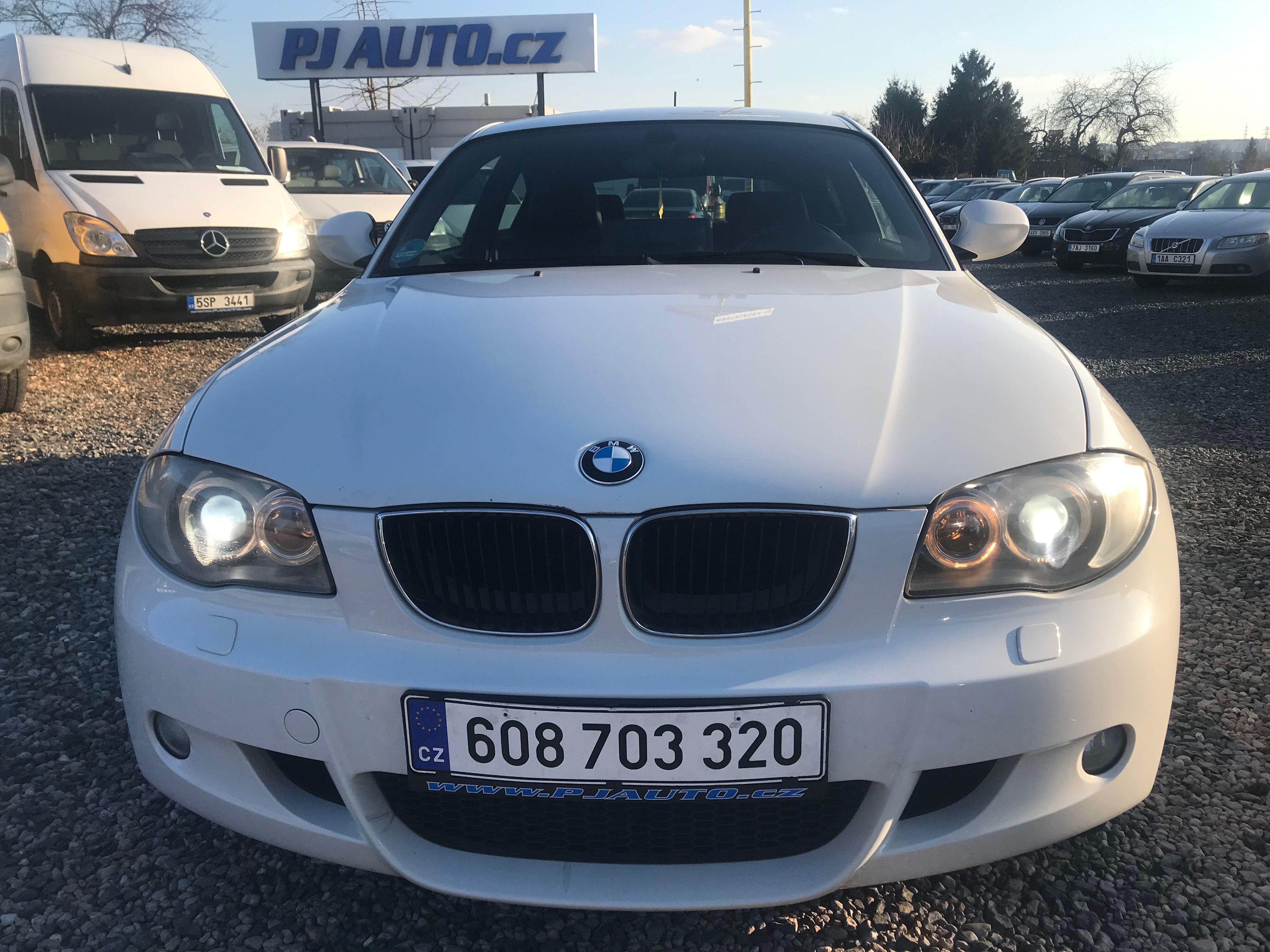 BMW Řada 1, 118 105 KW,M-PAKET,MAN,XENON - fotka 2